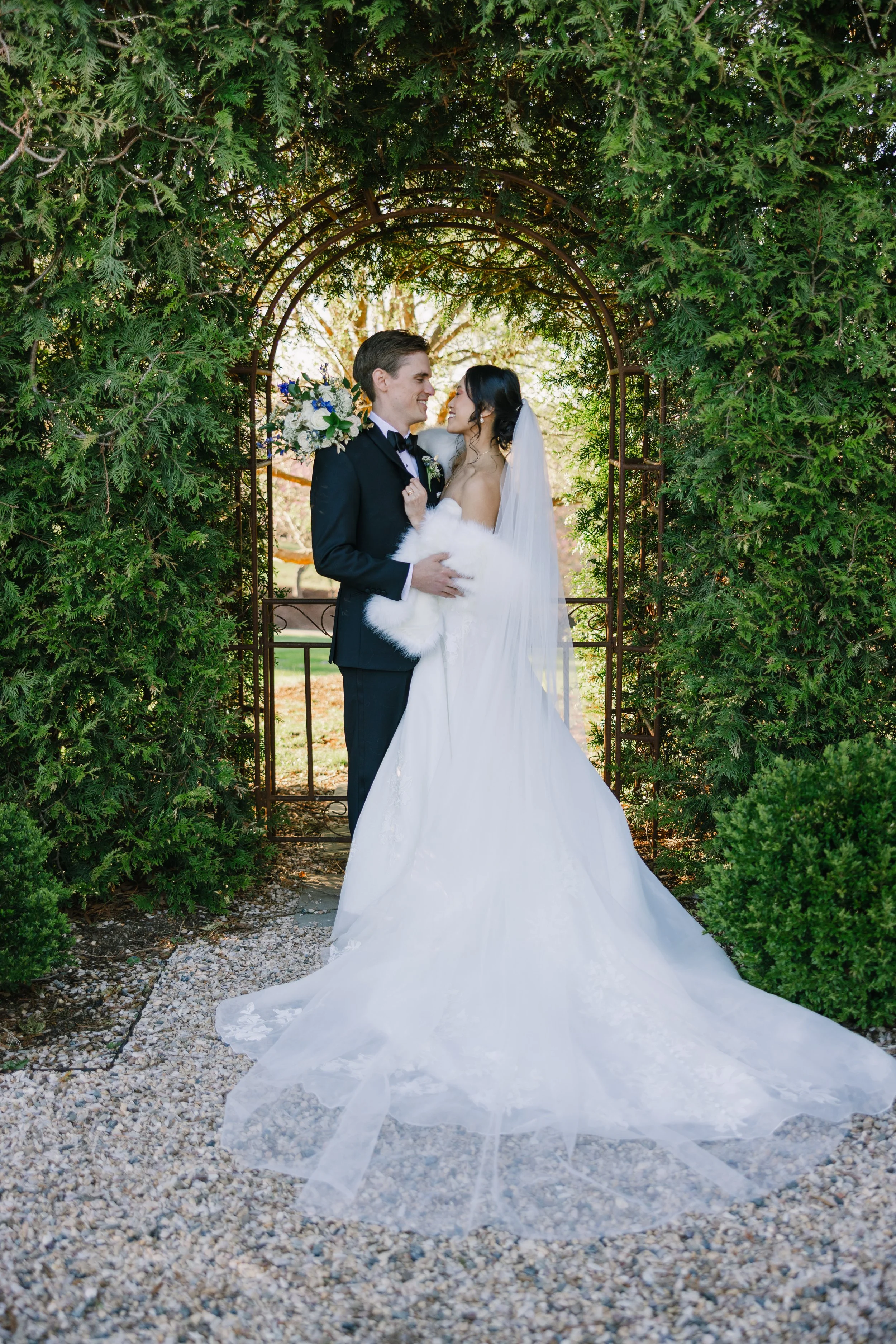 Laura_Matthew_wedding_charlottesvillevirginia_wedding_photographer_thelehmancollective-1350.jpg