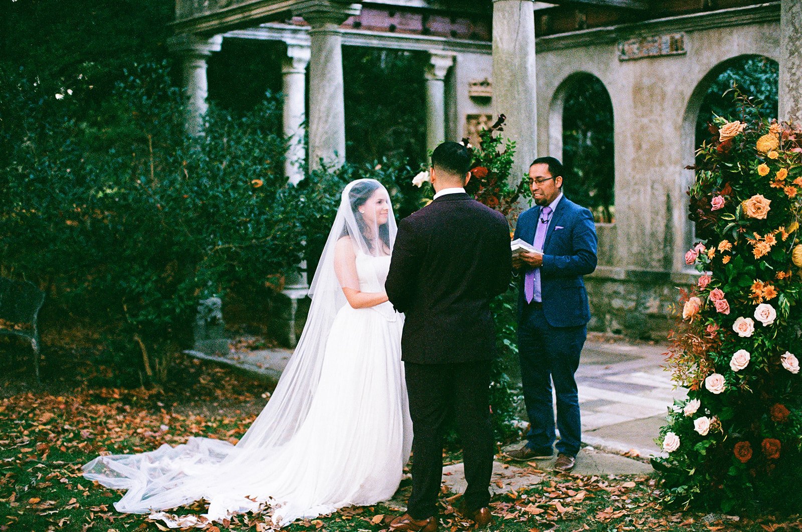 Nicole_Carlos_wedding_ridgeandramble-241209000314940014.jpg