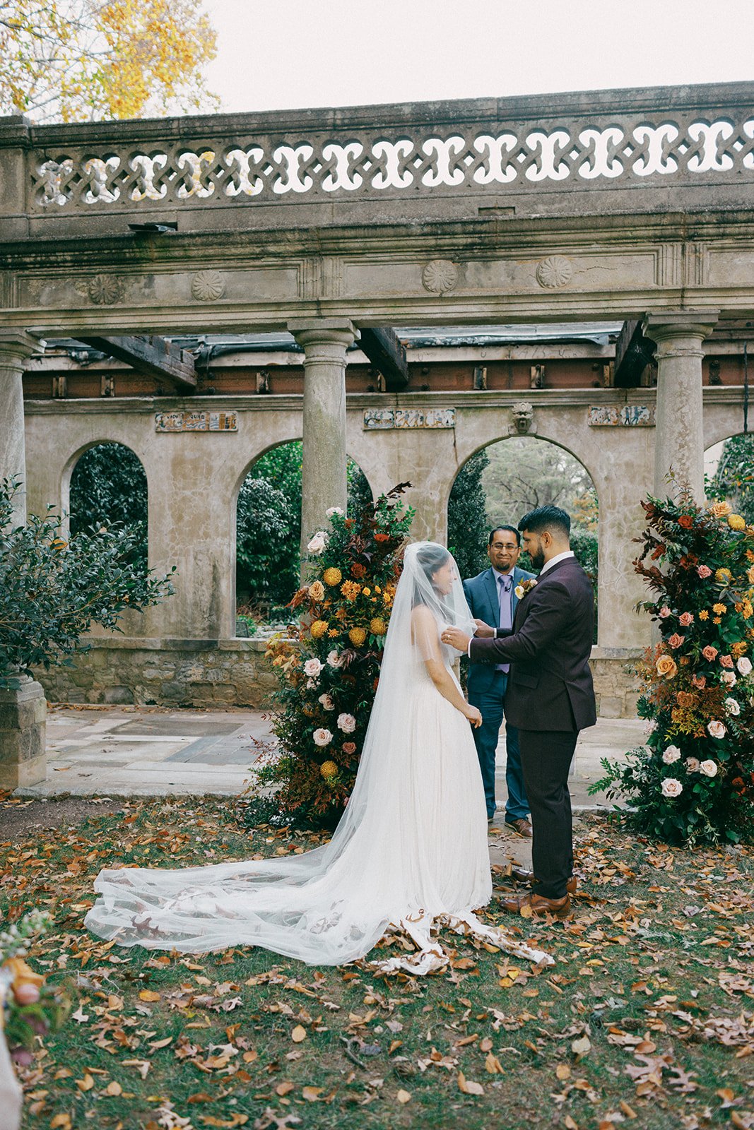 Nicole_Carlos_wedding_ridgeandramble-6694.jpg