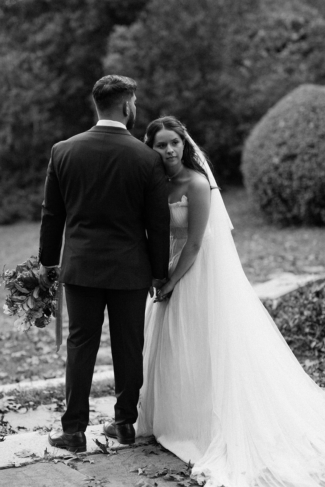 Nicole_Carlos_wedding_ridgeandramble-29386-2.jpg