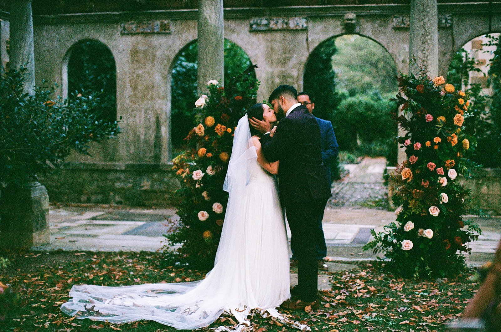 Nicole_Carlos_wedding_ridgeandramble-241209000314940020.jpg