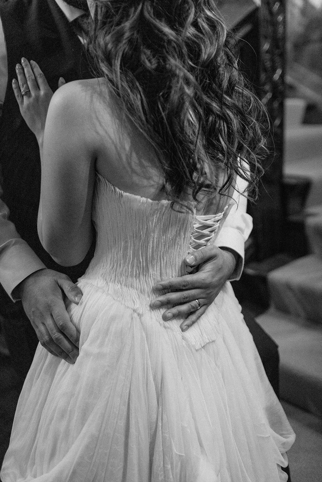 Nicole_Carlos_wedding_ridgeandramble-8117.jpg