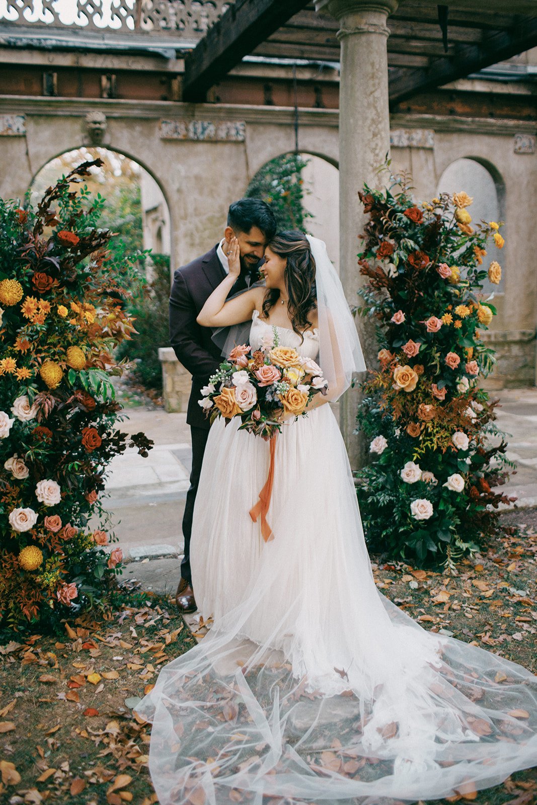 Nicole_Carlos_wedding_ridgeandramble-6883.jpg