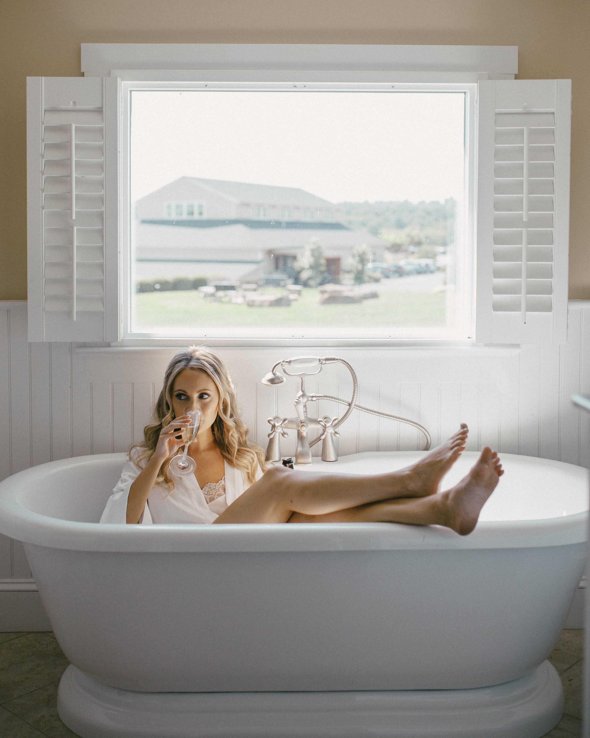 stone_tower_winery_leesburg_va_charlottesville_wedding_photographer-158471.jpg