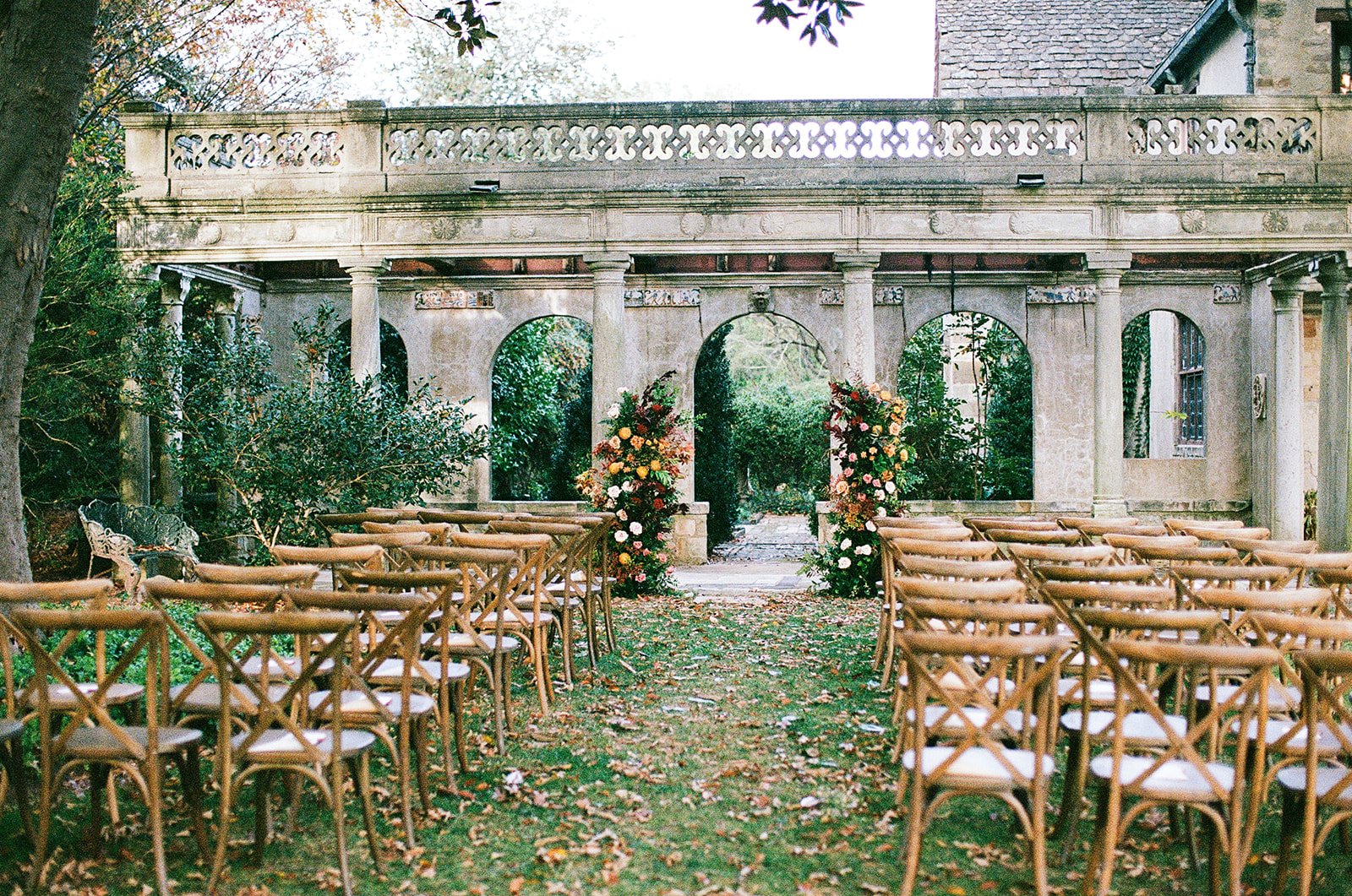 Nicole_Carlos_wedding_ridgeandramble-241209000315030031.jpg