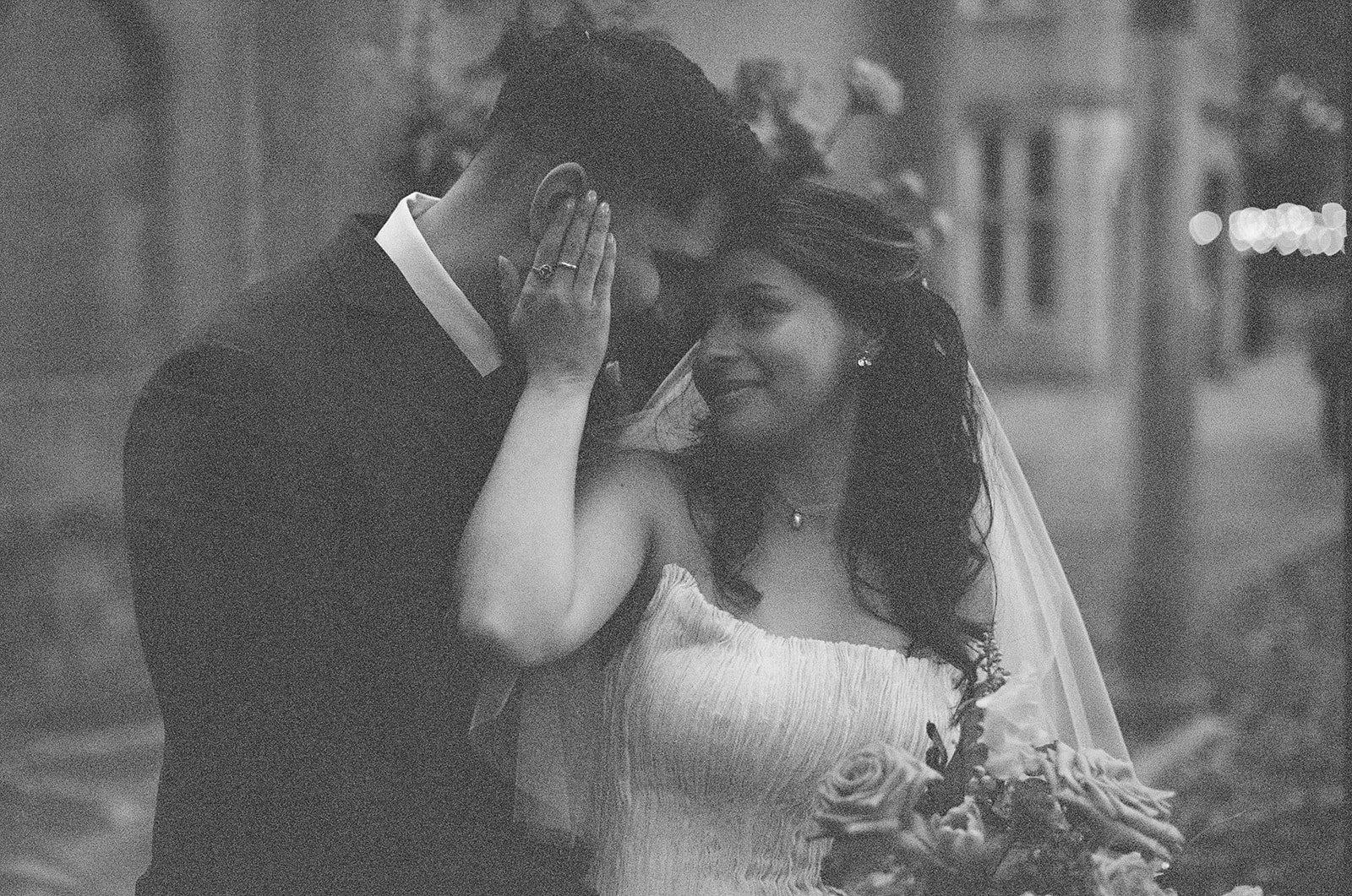 Nicole_Carlos_wedding_ridgeandramble-241209000315110008.jpg