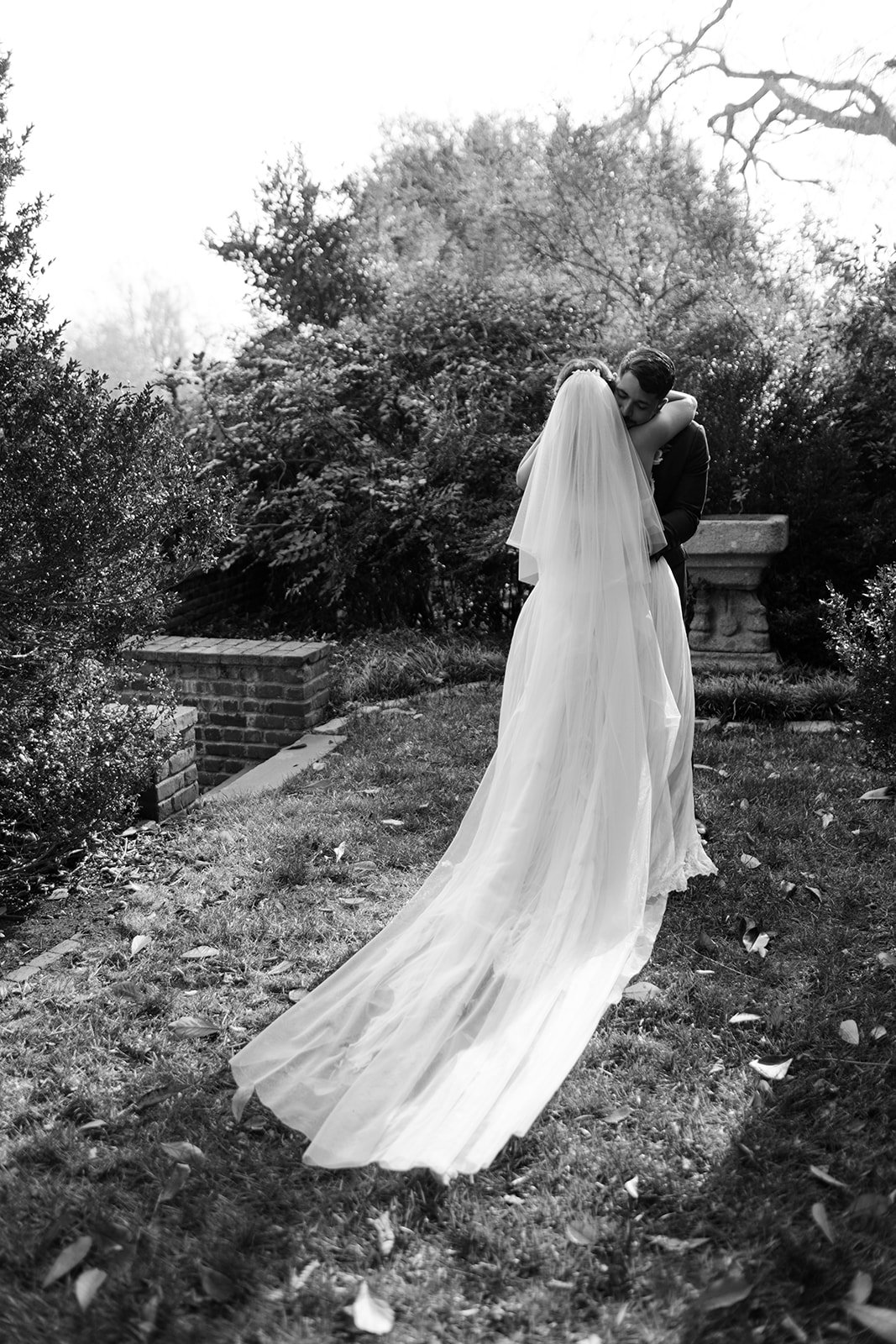 Nicole_Carlos_wedding_ridgeandramble-5977.jpg