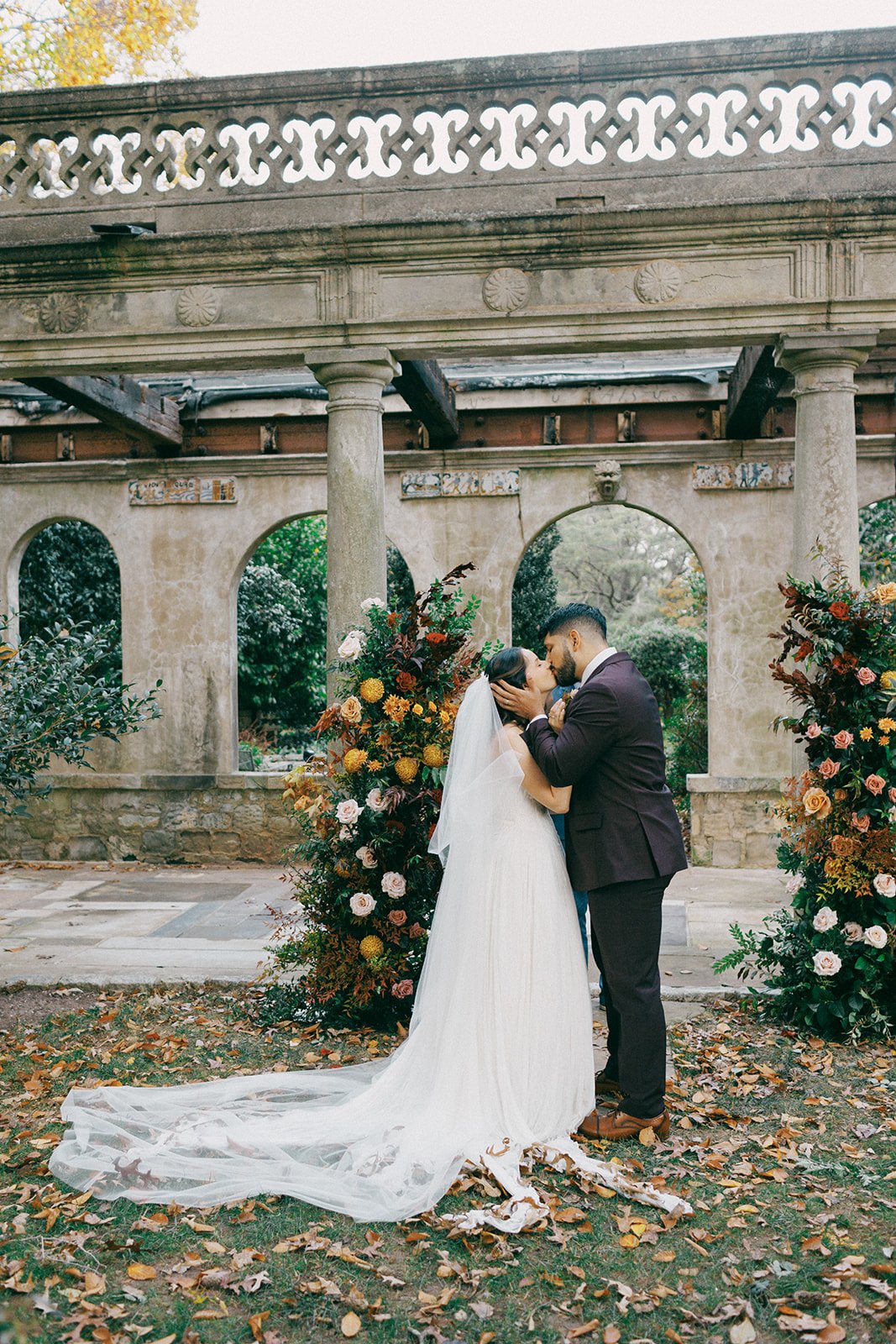 Nicole_Carlos_wedding_ridgeandramble-6700.jpg