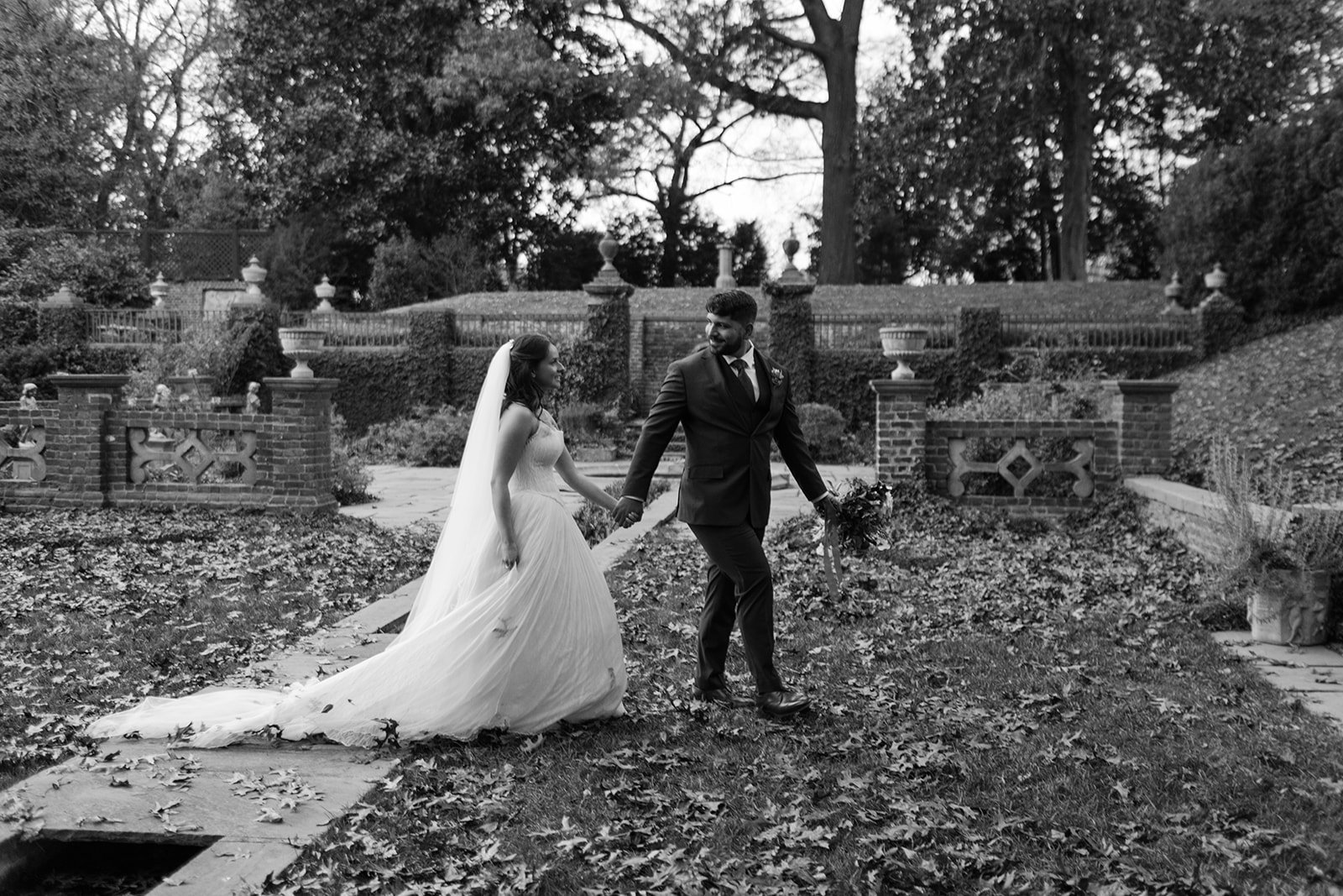 Nicole_Carlos_wedding_ridgeandramble-6952-2.jpg