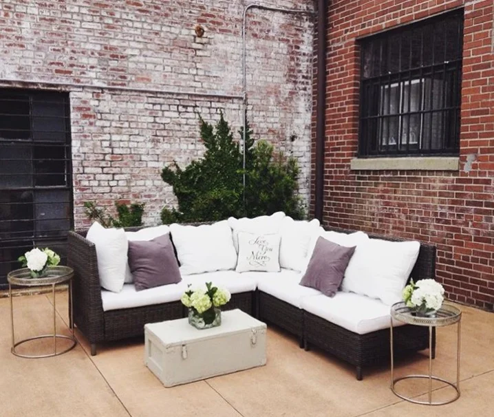 The Coastal Chic Package in L-Formation at another Bakery 105 Wedding