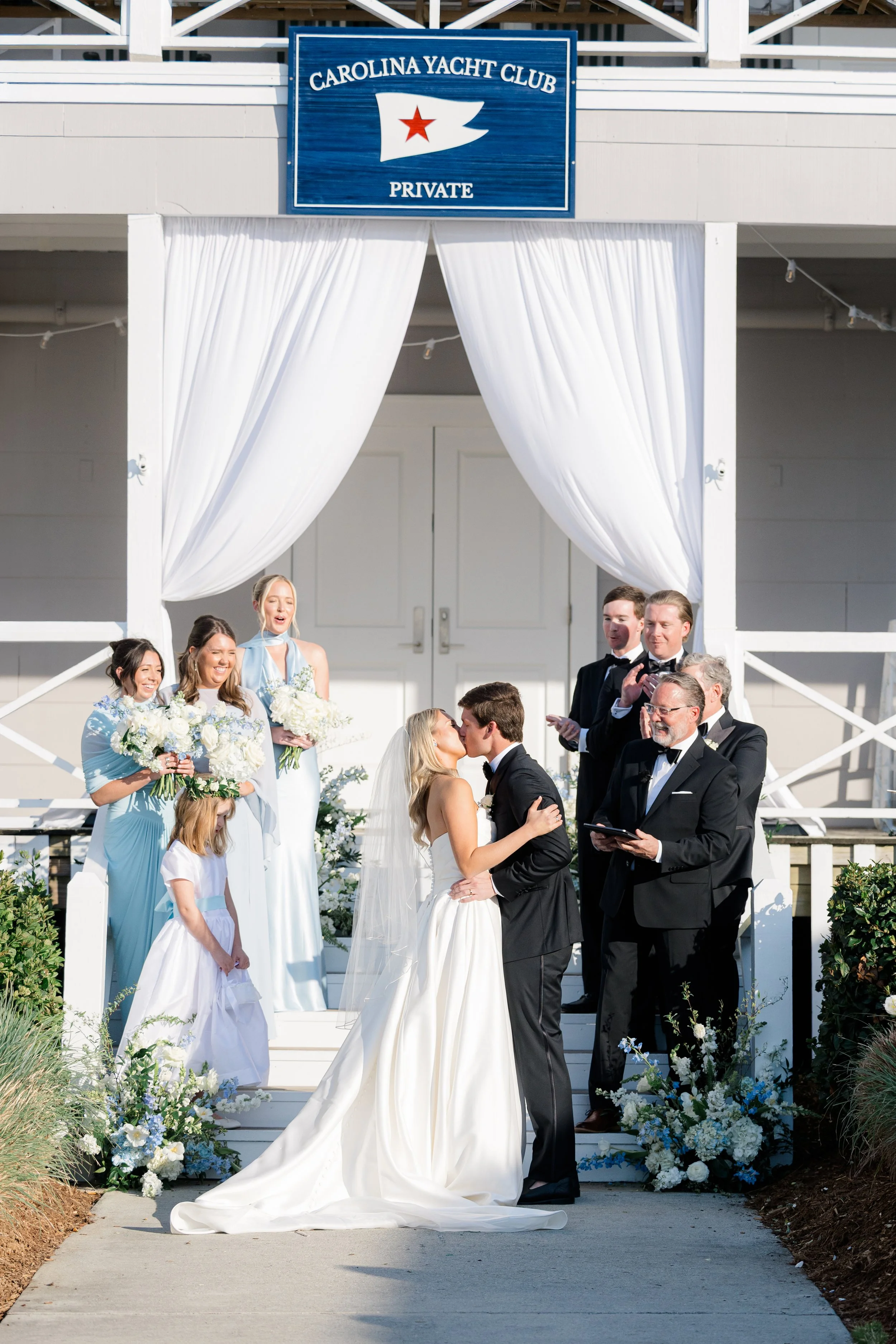 A Coastal Dream: Elegant Draping &amp; Lounge Moments at Carolina Yacht Club
