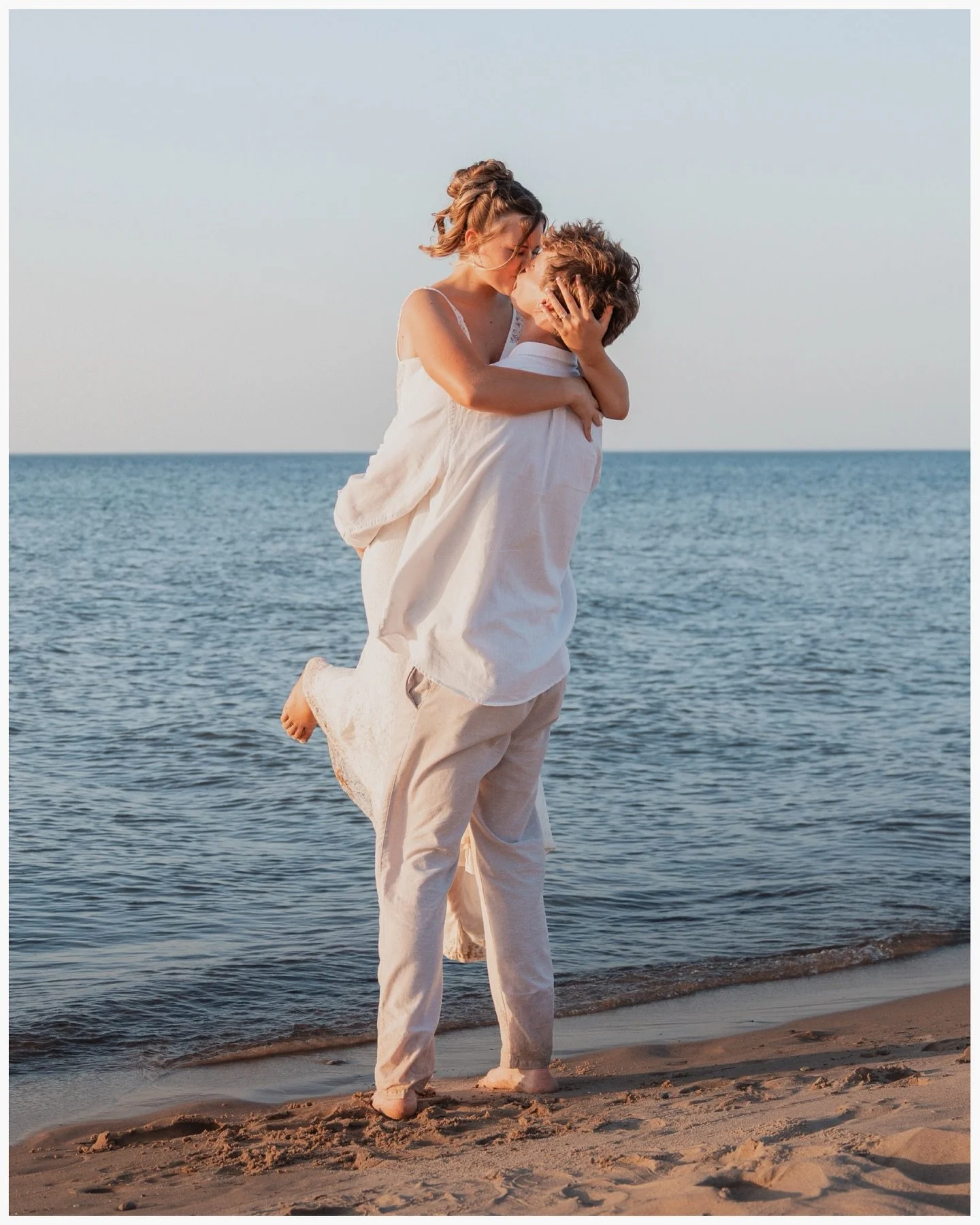 The kind of love that feels light&mdash;
unrushed, intentional, beautifully natural.  Where your story begins&mdash;reserve your date.
  #timeless #wedding #weddingphotographer #weddingphotographer #cinematicwedding