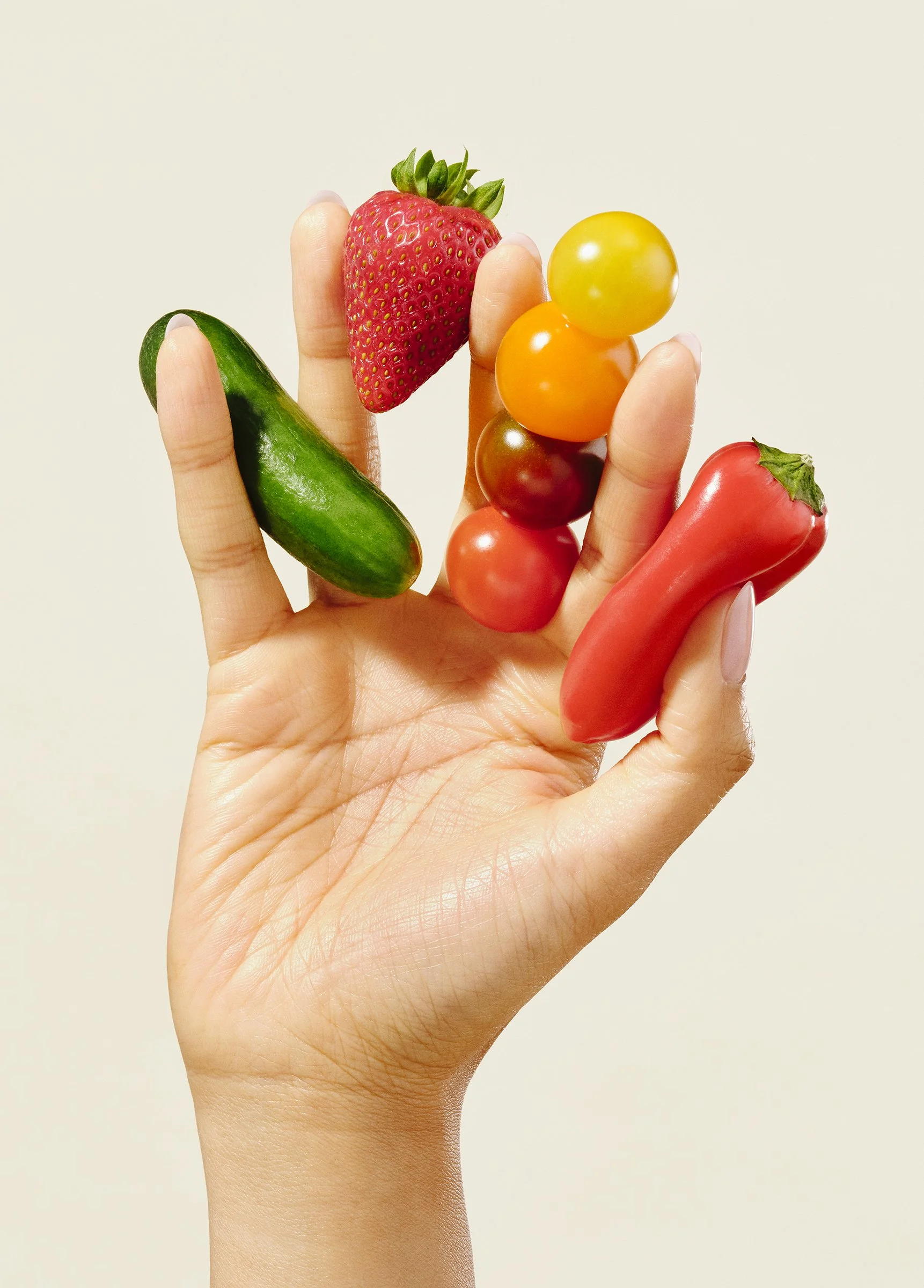 AllSnacking-LifestyleShot-Digital-1_28895 OVERALL.jpg