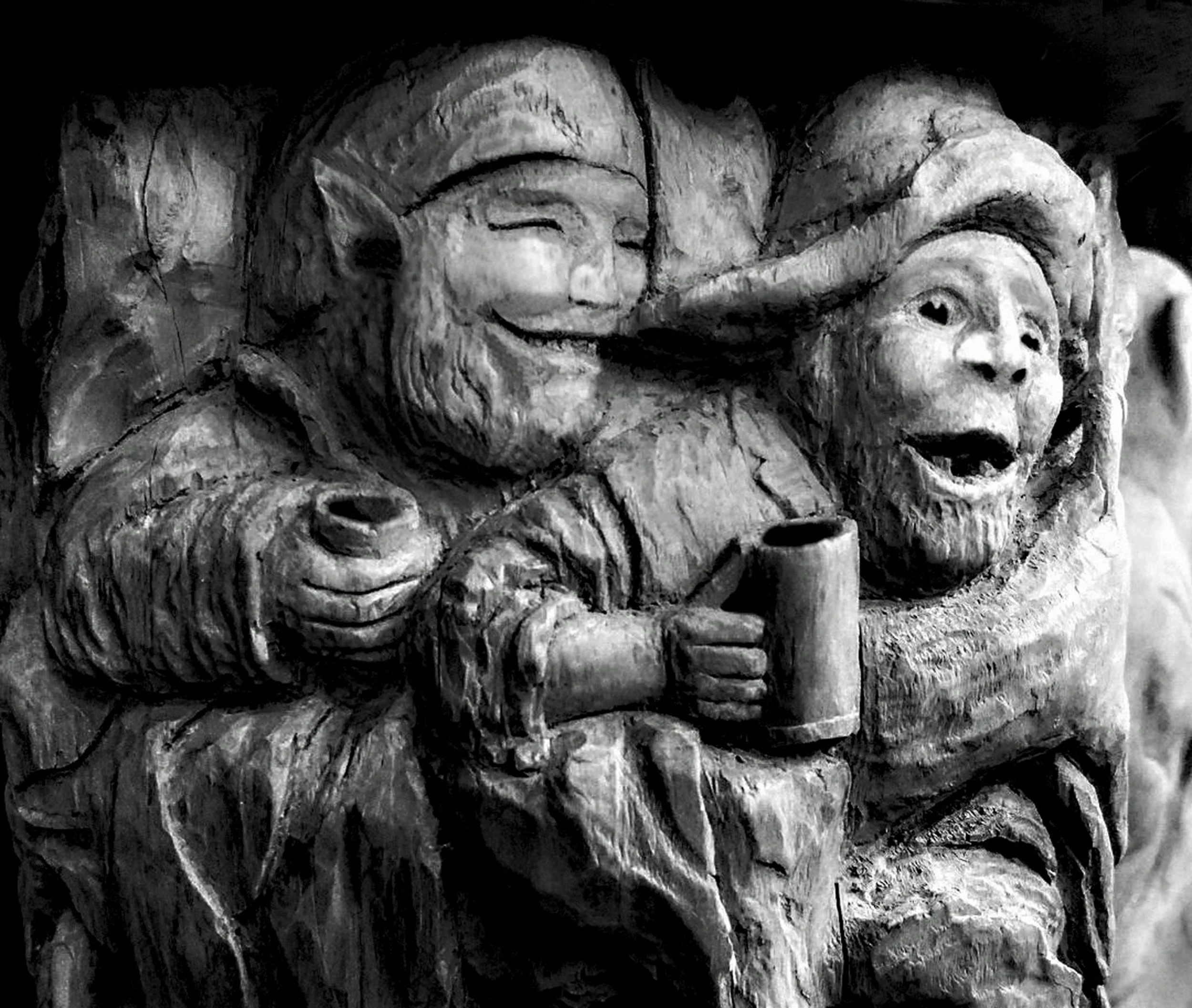 paul-nixon-clurichauns-wood-carved-cedar.jpg