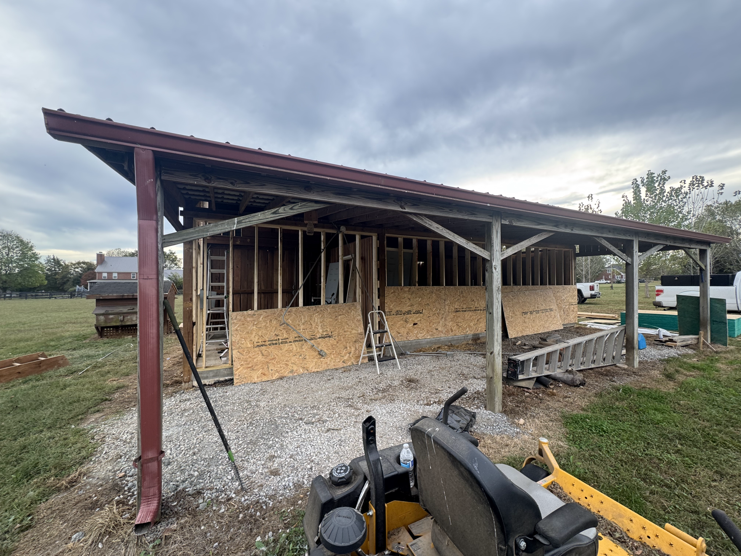 BeHome - Barn Sheathing 6.png