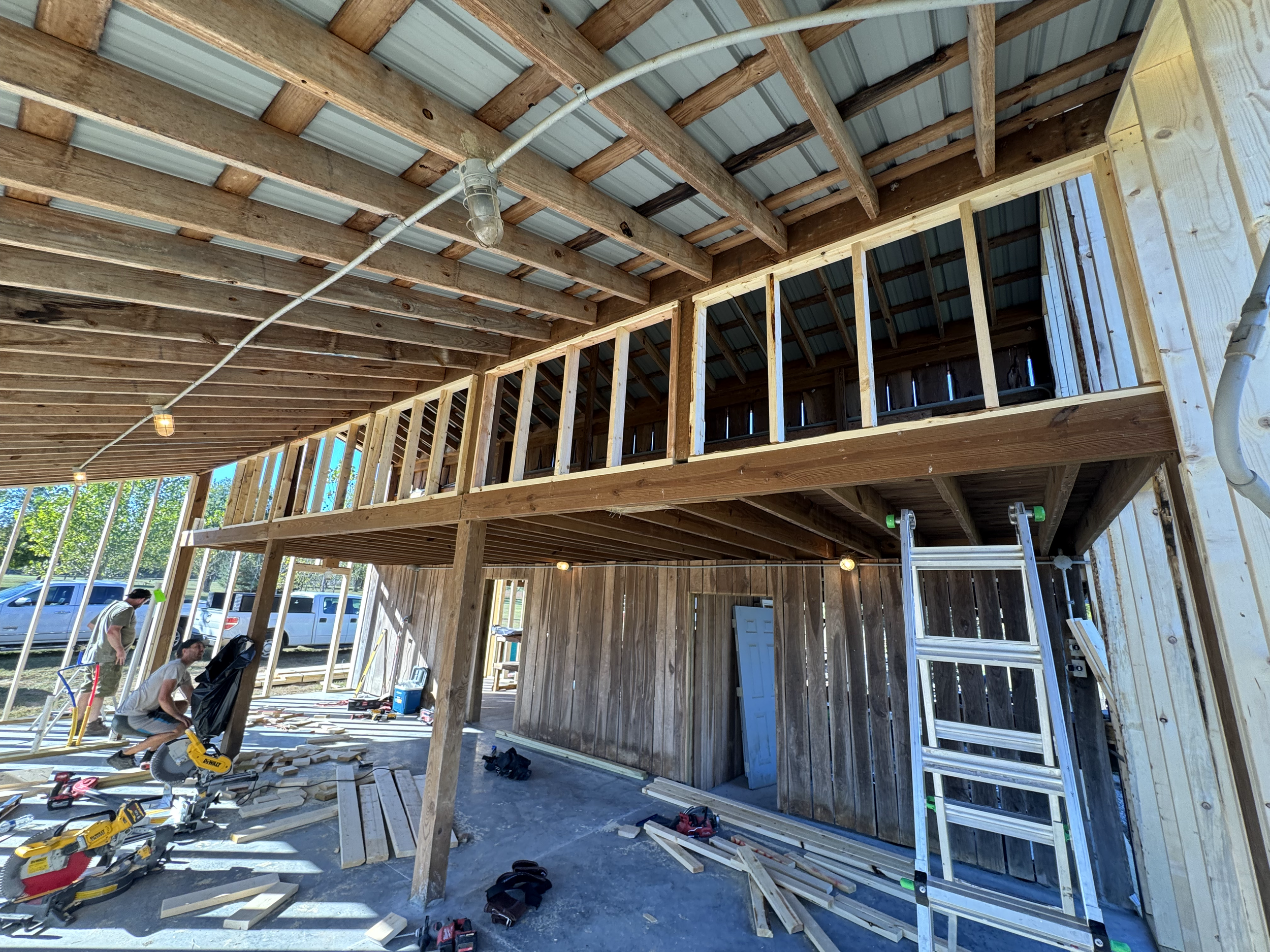 BeHome - Barn Framing 9.png