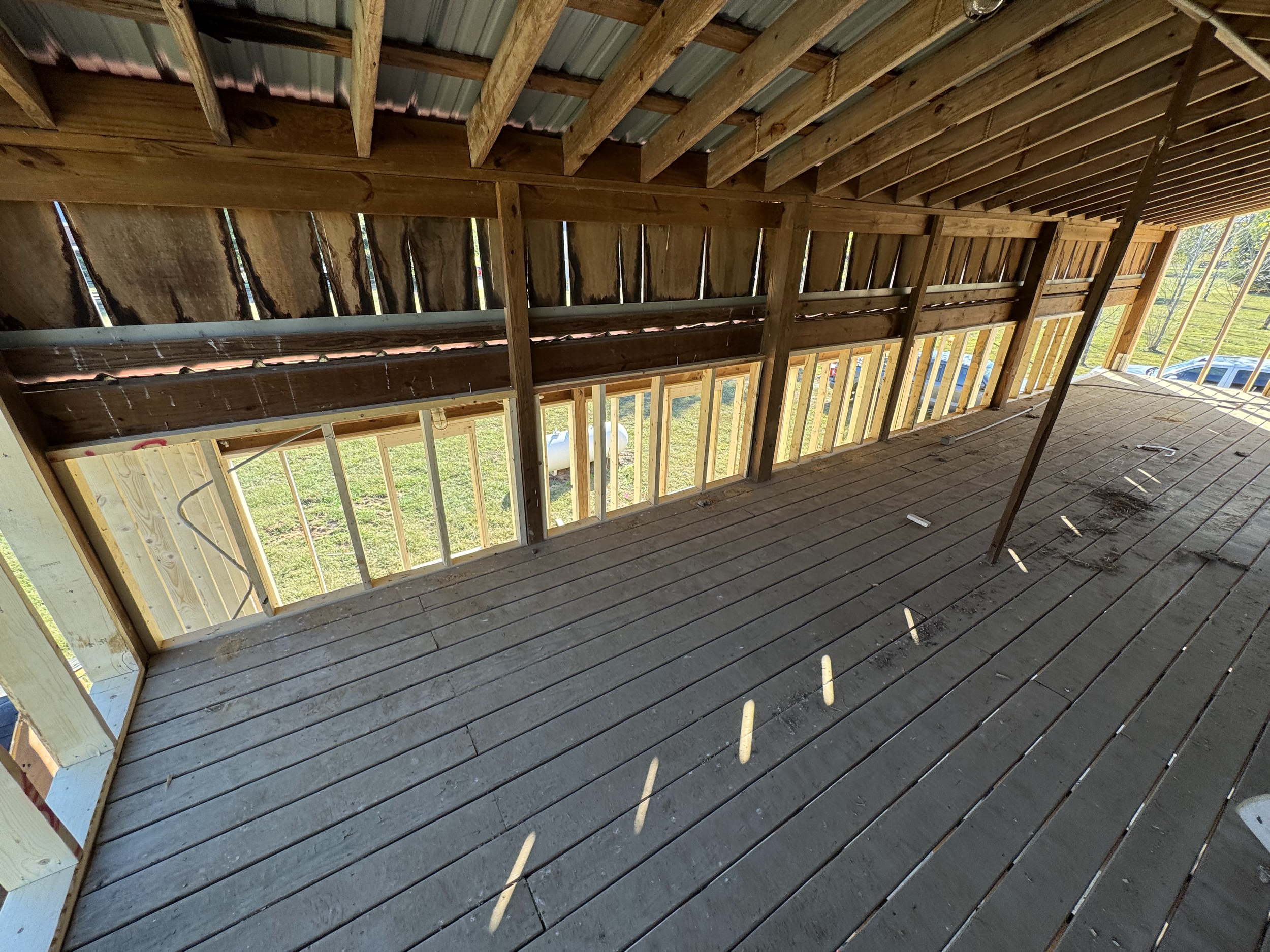 BeHome - Barn Framing 6.png