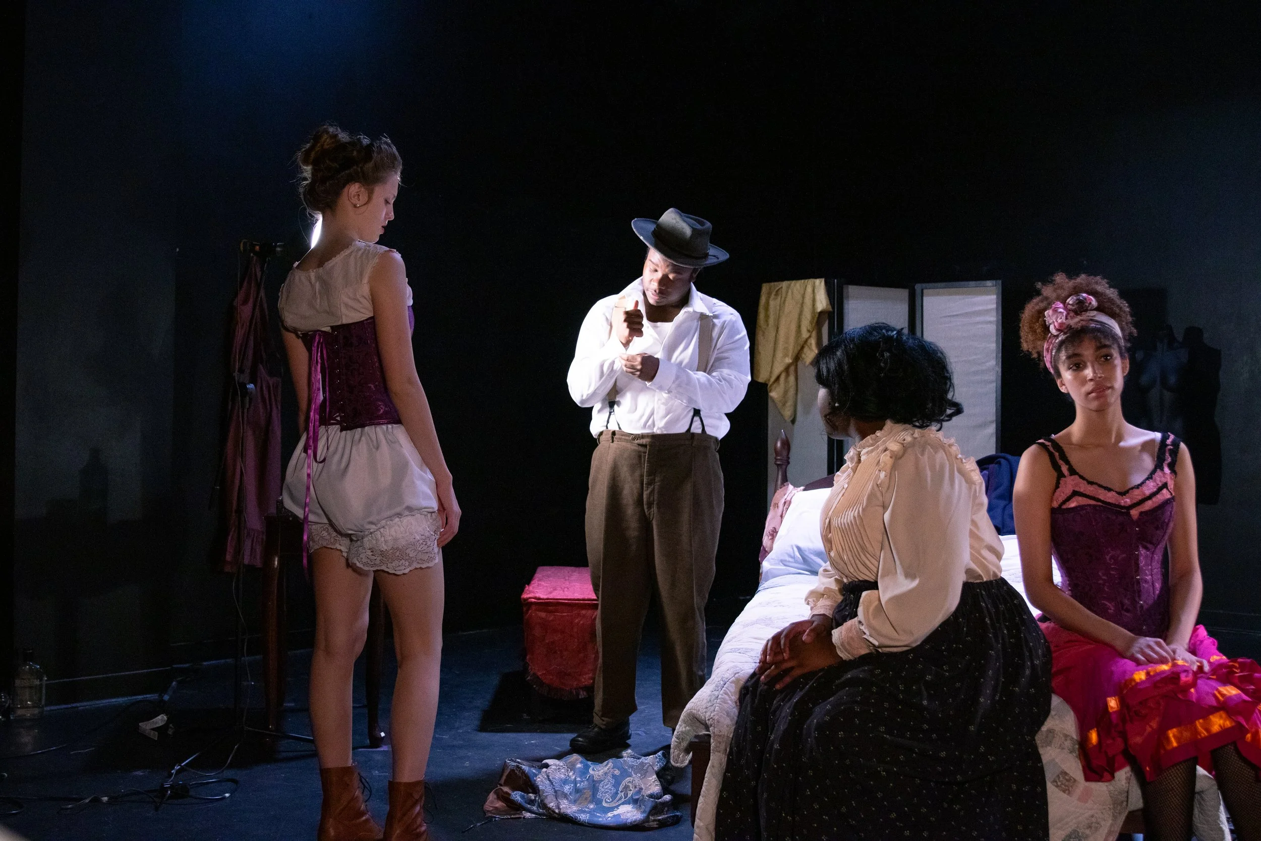 Intimate Apparel_AKNouveau_24-27.jpg