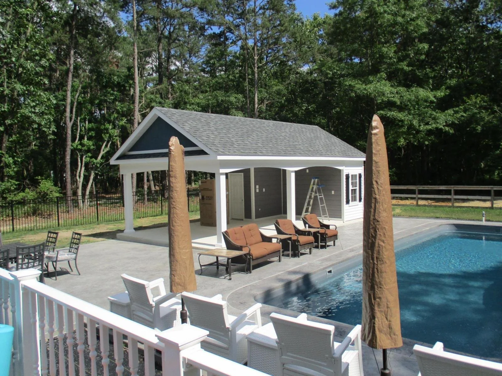 Which Structure is Perfect for Your Dream Backyard?