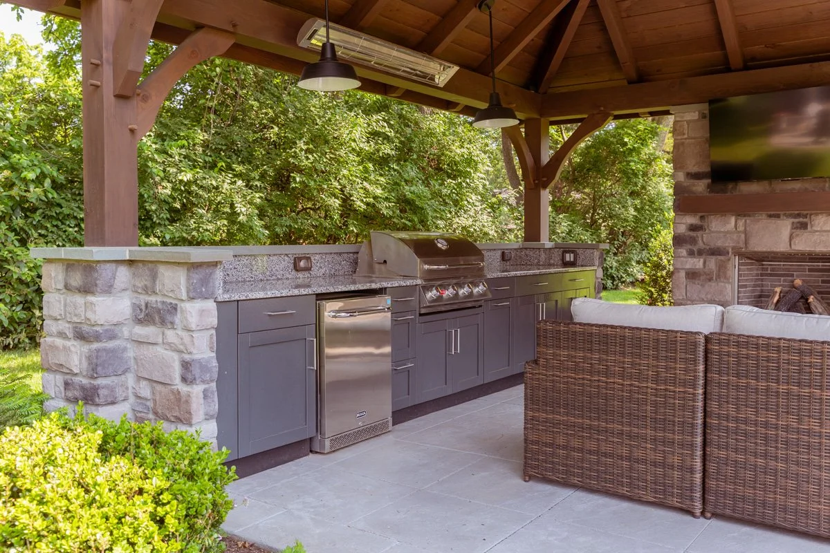Outdoor Kitchens