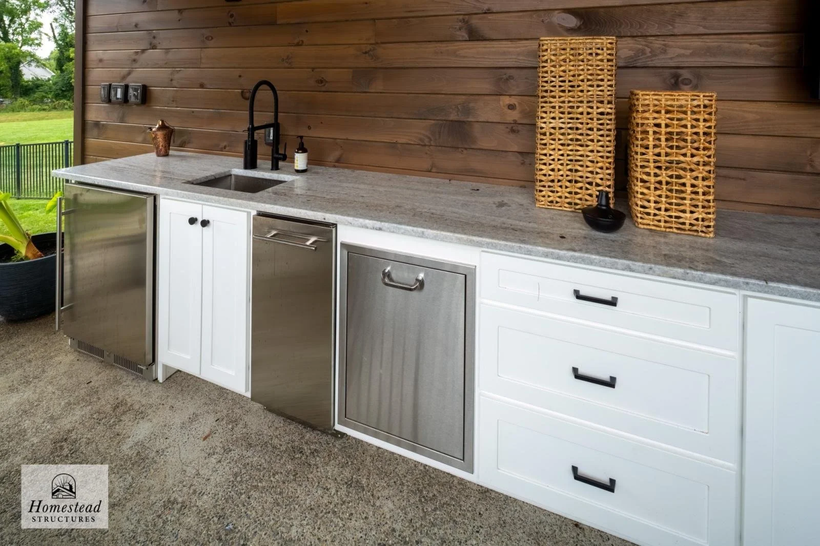 24x14 Timber Frame Belmar Pavilion w/Outdoor Kitchen