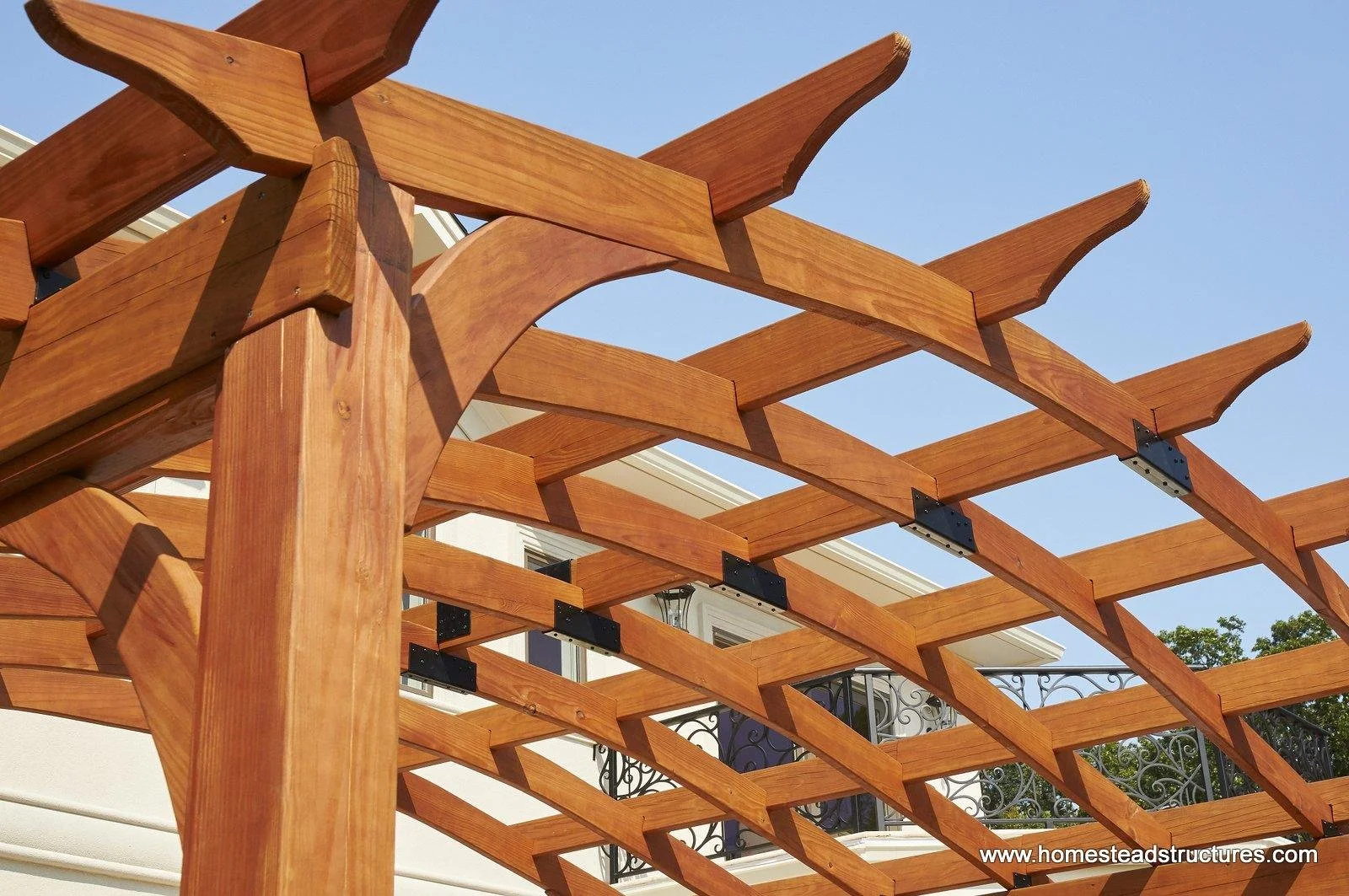 10x14 wood pergola close up.jpg