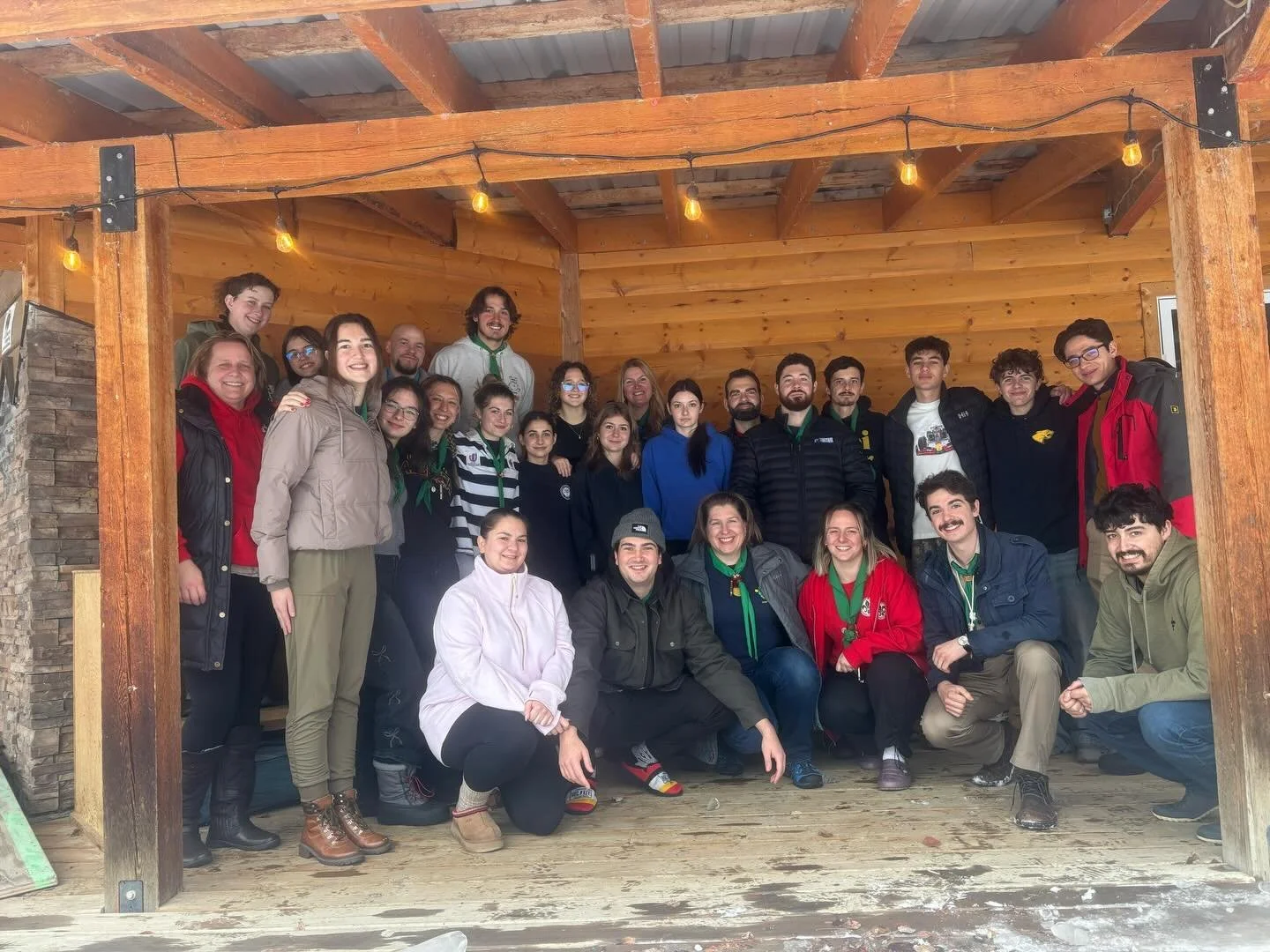 &Eacute;vind&iacute;t&oacute; vezetői kir&aacute;ndul&aacute;s Sylvan Lake-en a Calgary cserk&eacute;szekkel! ⛄️❄️