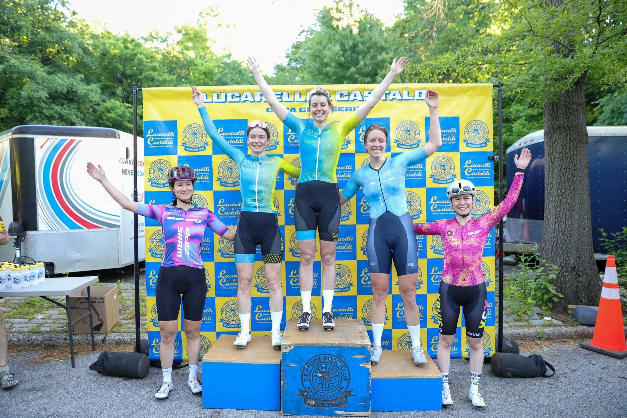 Another great weekend of racing in the books! Here are some podiums and fun shots ✨

Special thank you to all of the racers and teams who lined up, and to our sponsors for their support @lucarelliandcastaldi @pissei @envecomposites

We'll see you on 