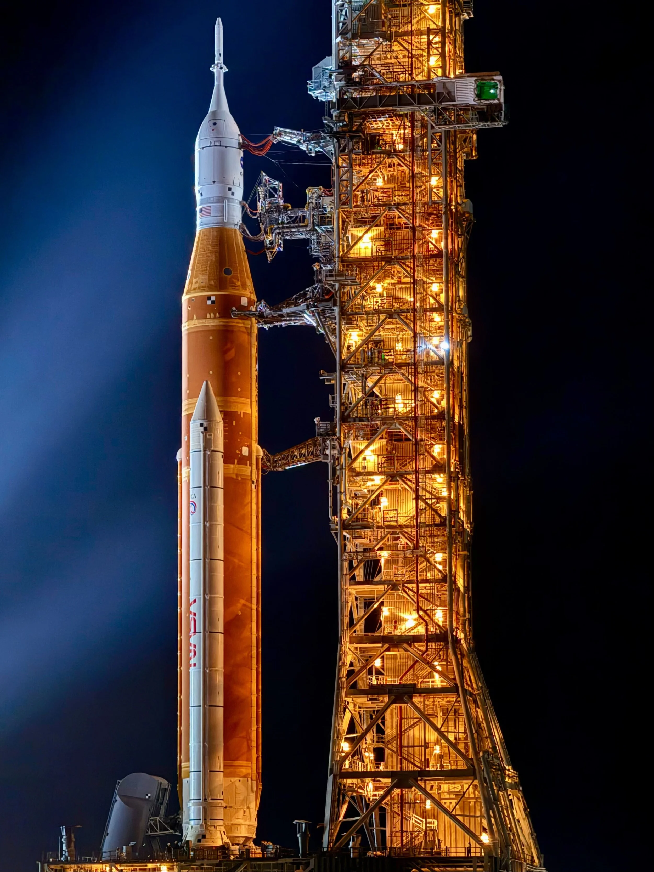 Artemis II SLS Rocket Rolls Out to Pad 39B After Weather Delay