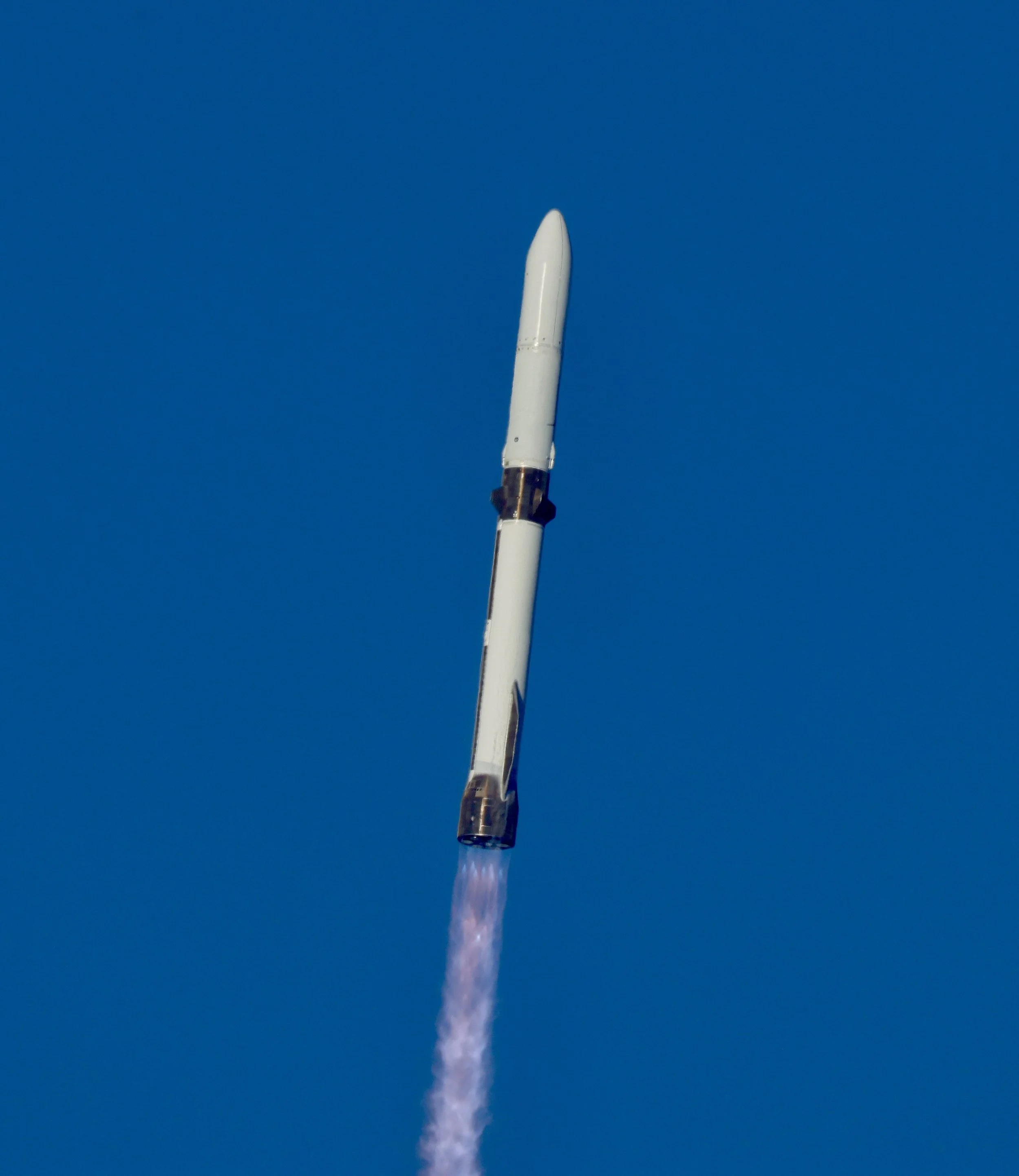 Blue Origin Targets New Glenn Return to Flight by End of Year After Cape Canaveral Pad Explosion