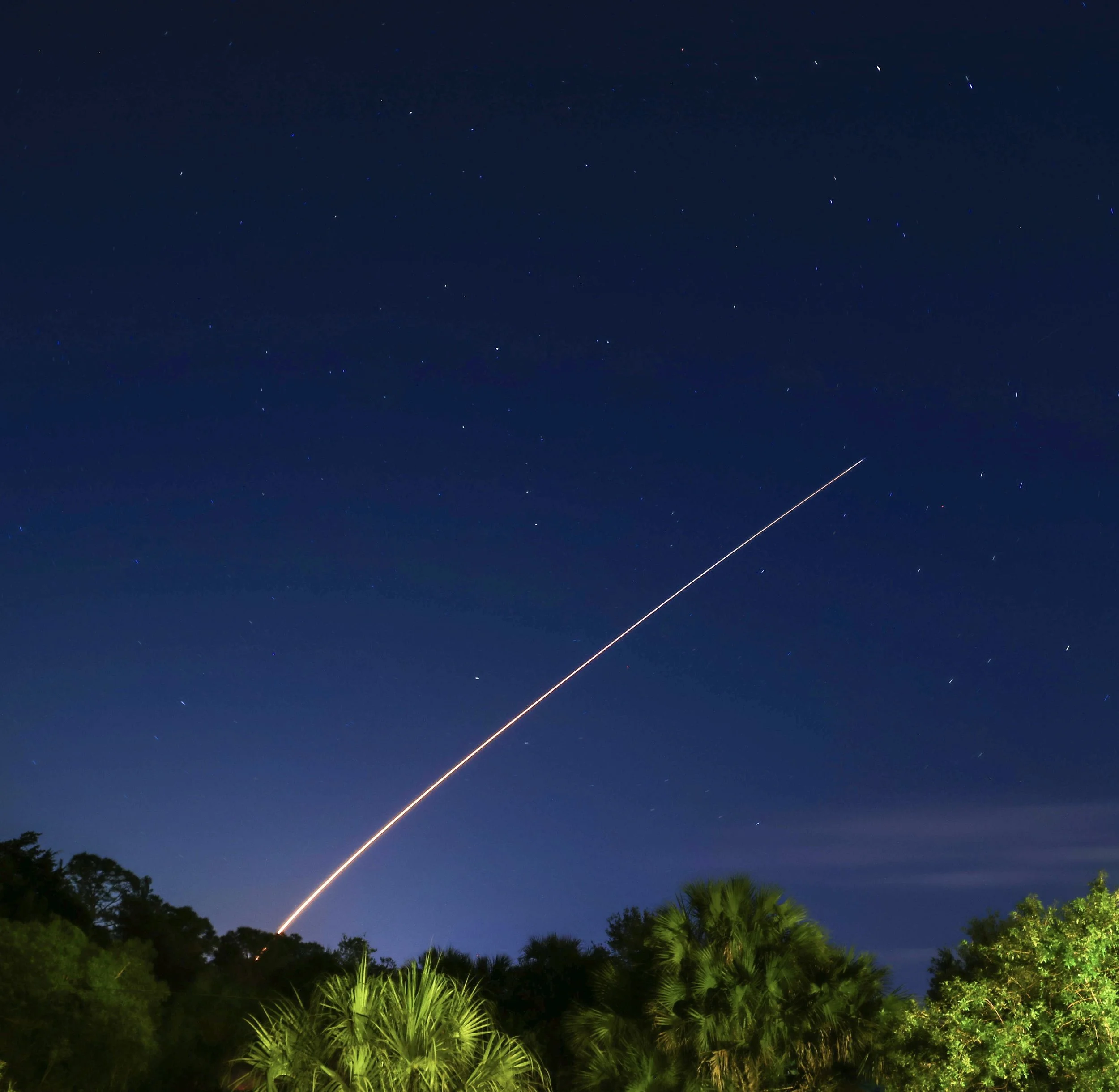 Starlink Group 12-23 4/27/2025