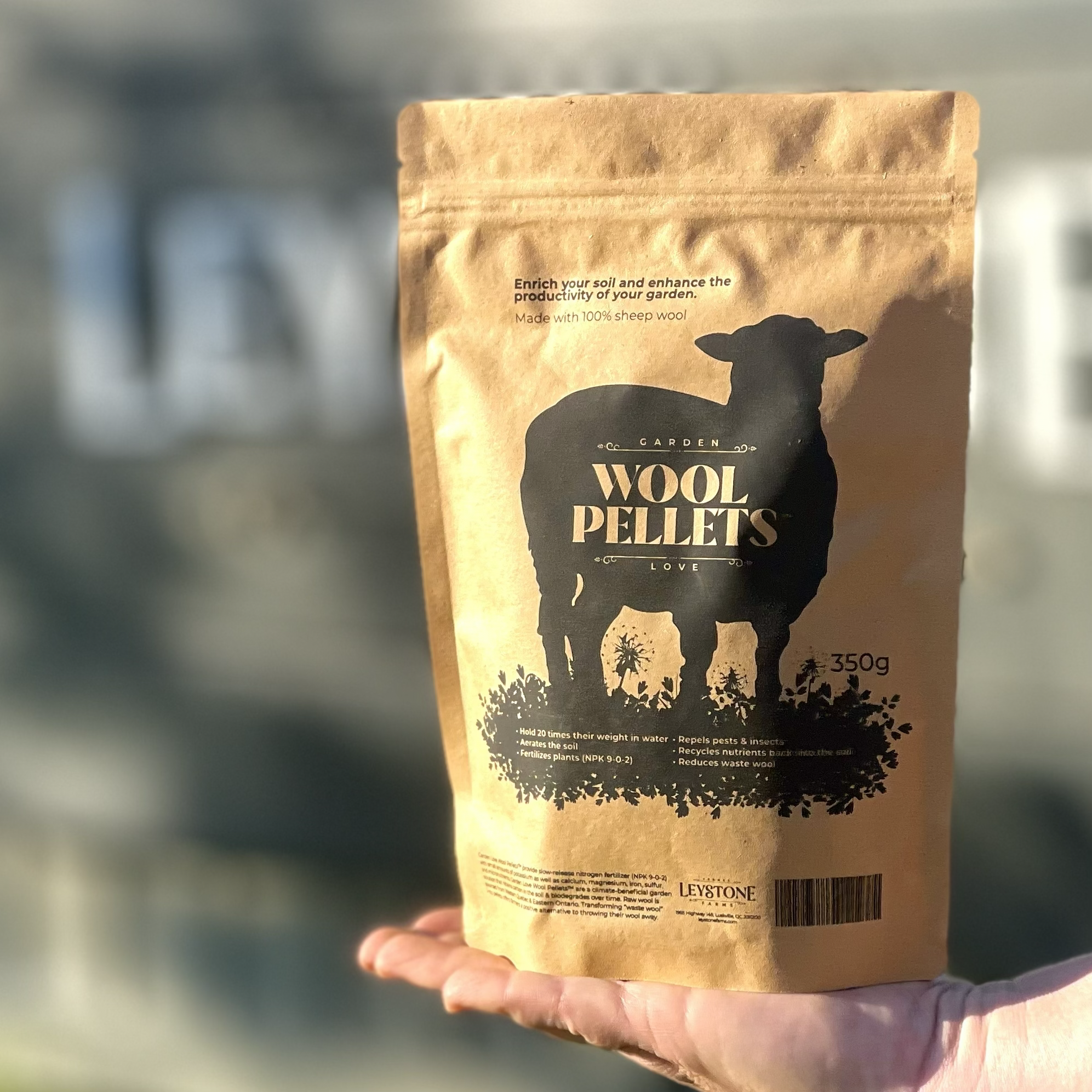 Leystone wool pellets - Karri Munn-Venn.png