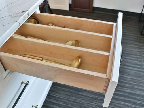 Adjustable Drawer Partitions