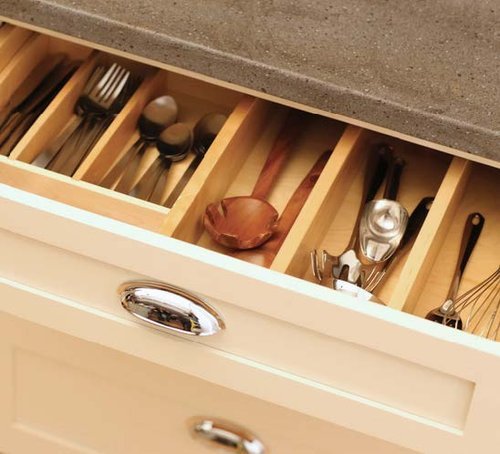 Cutlery Tray with Partitioned Storage