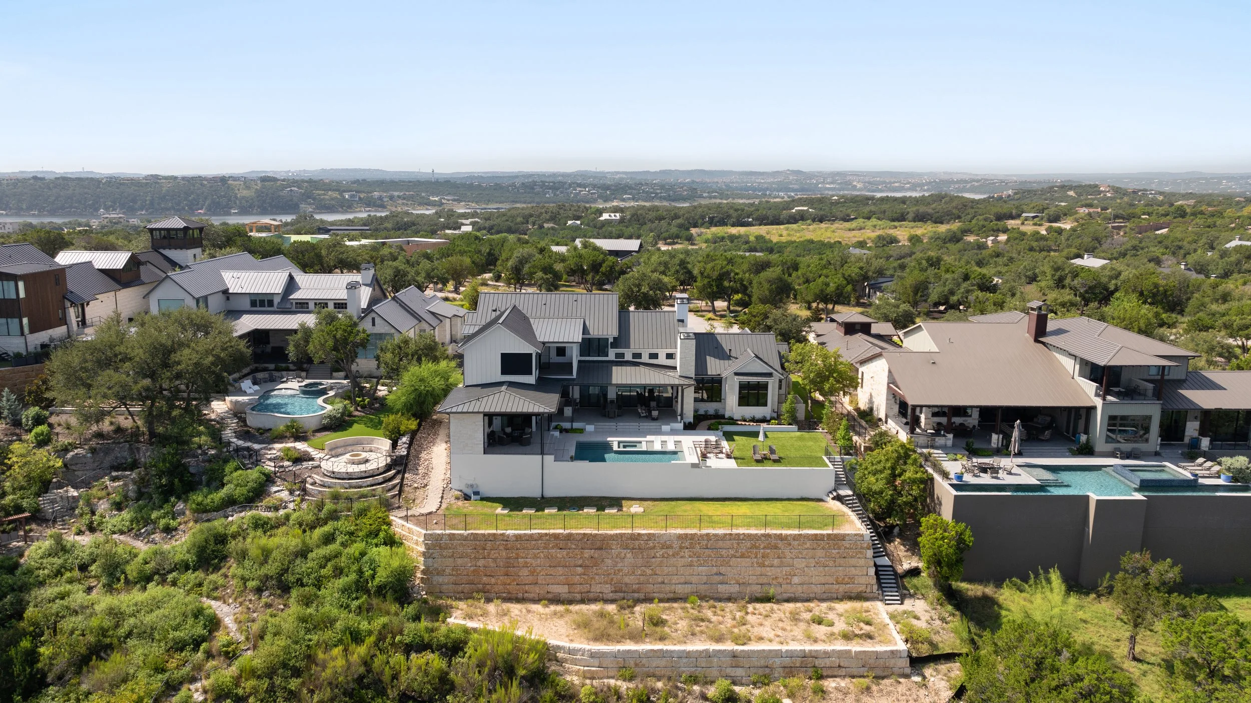 1800 rear retaing walls_D.jpg