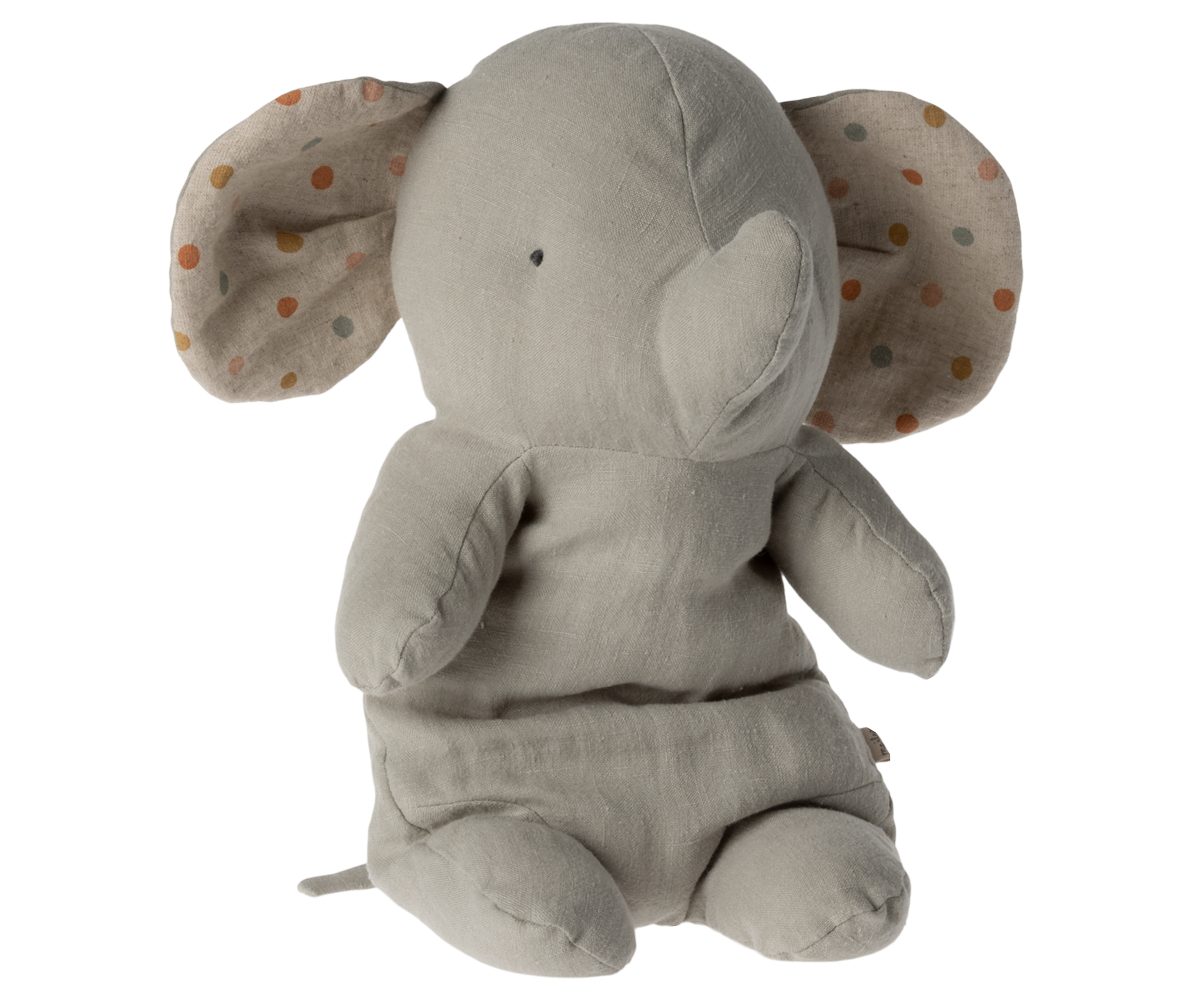 Elephant, medium safari friends