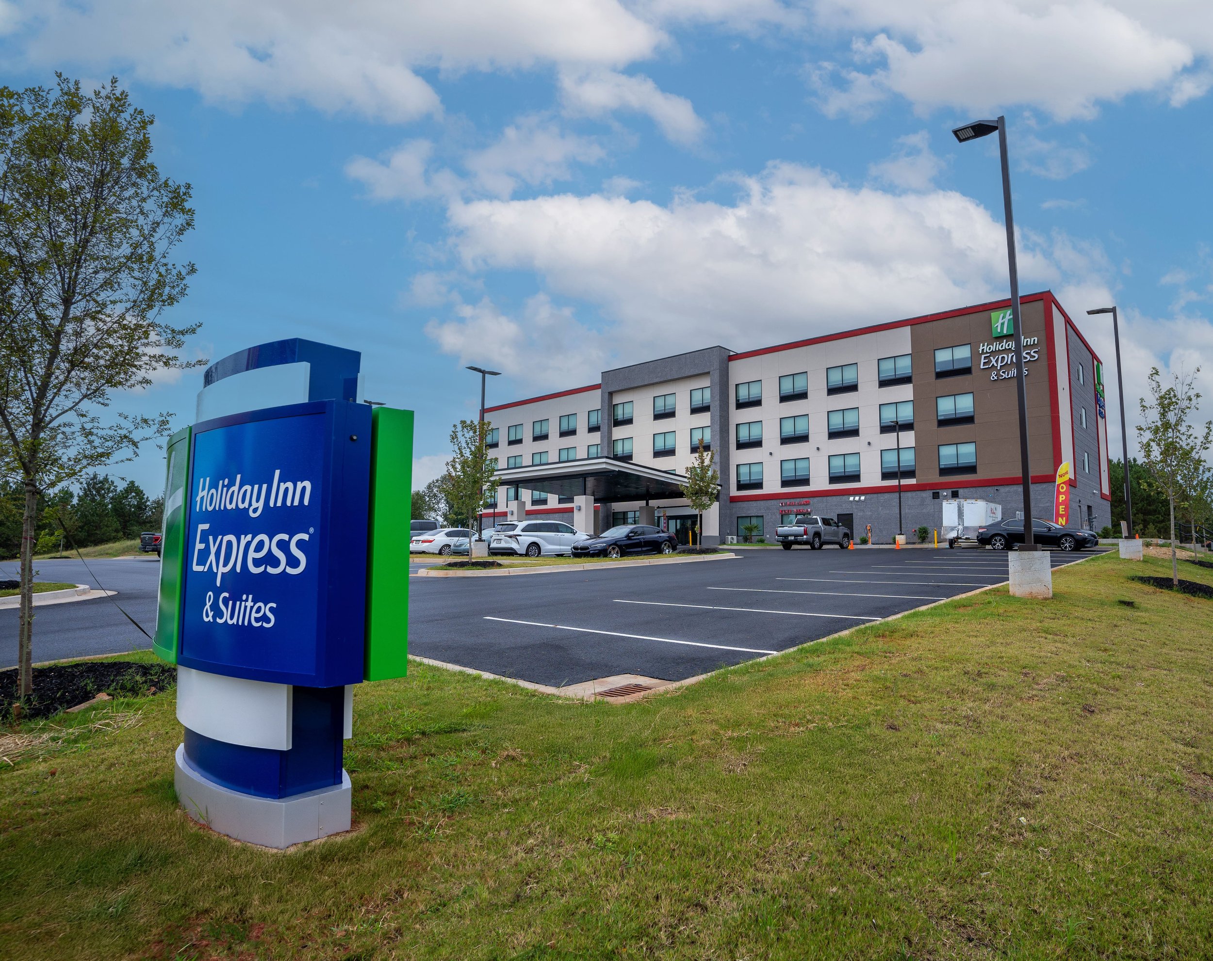 Holiday Inn Express | Build Your Next Hotel Today — Landmark ...
