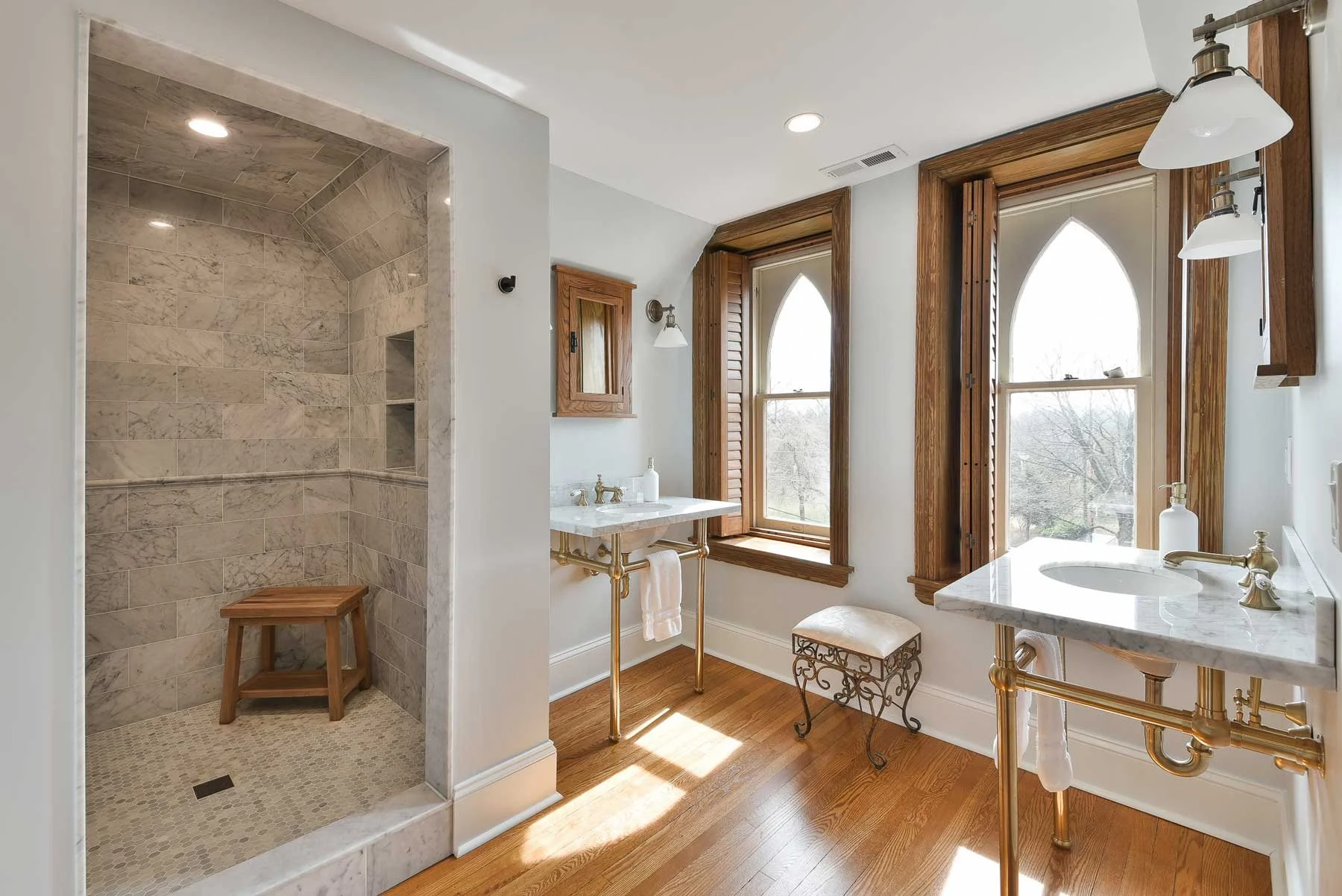 ambler-pa-historical-renovation-bathroom-5-fh-contractors-after.jpg