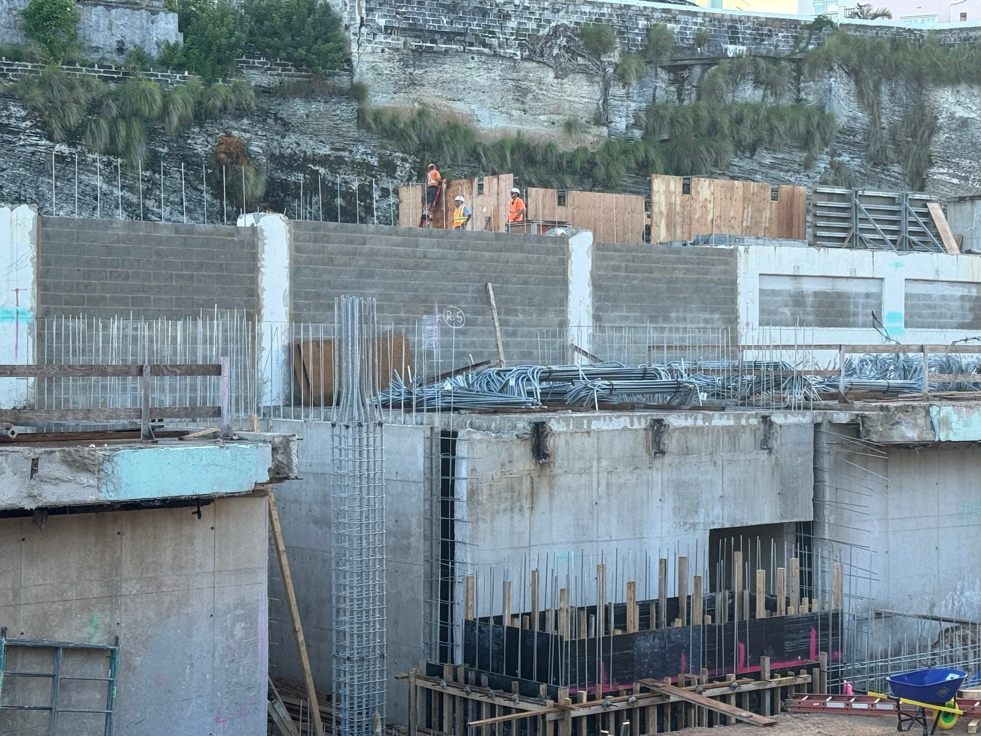 Elev Shaft Lwr right - Lkg North.jpg