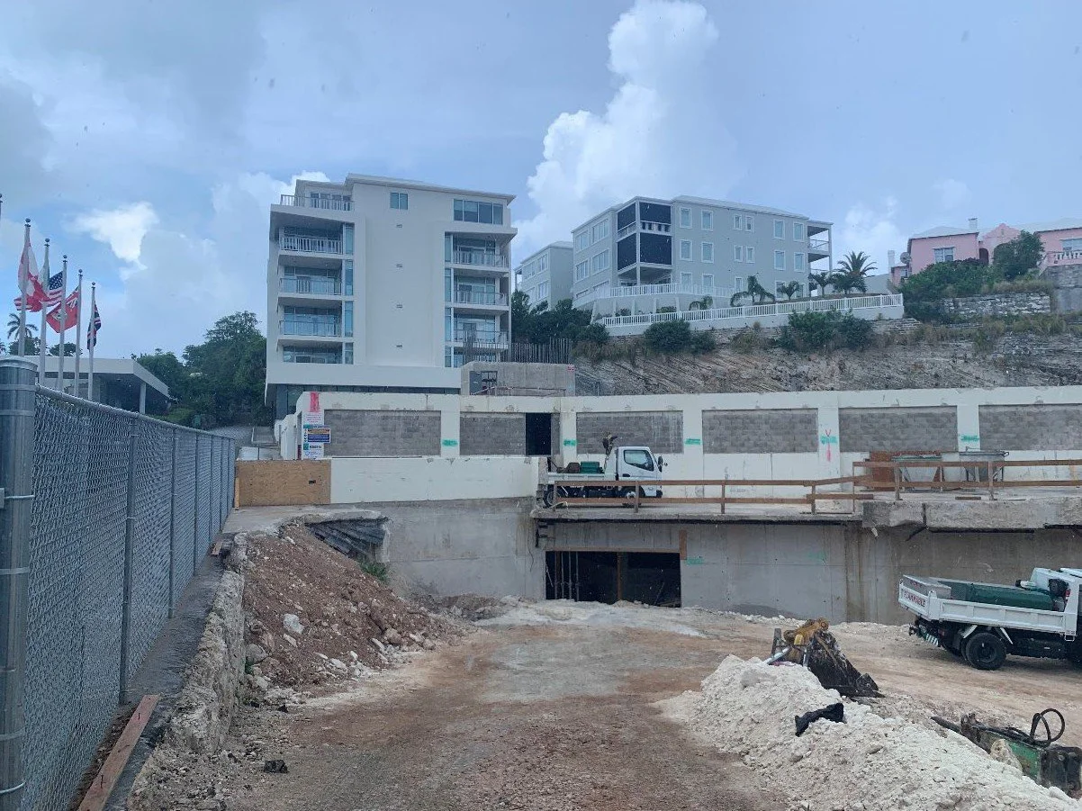 Luscar Place - Commercial 