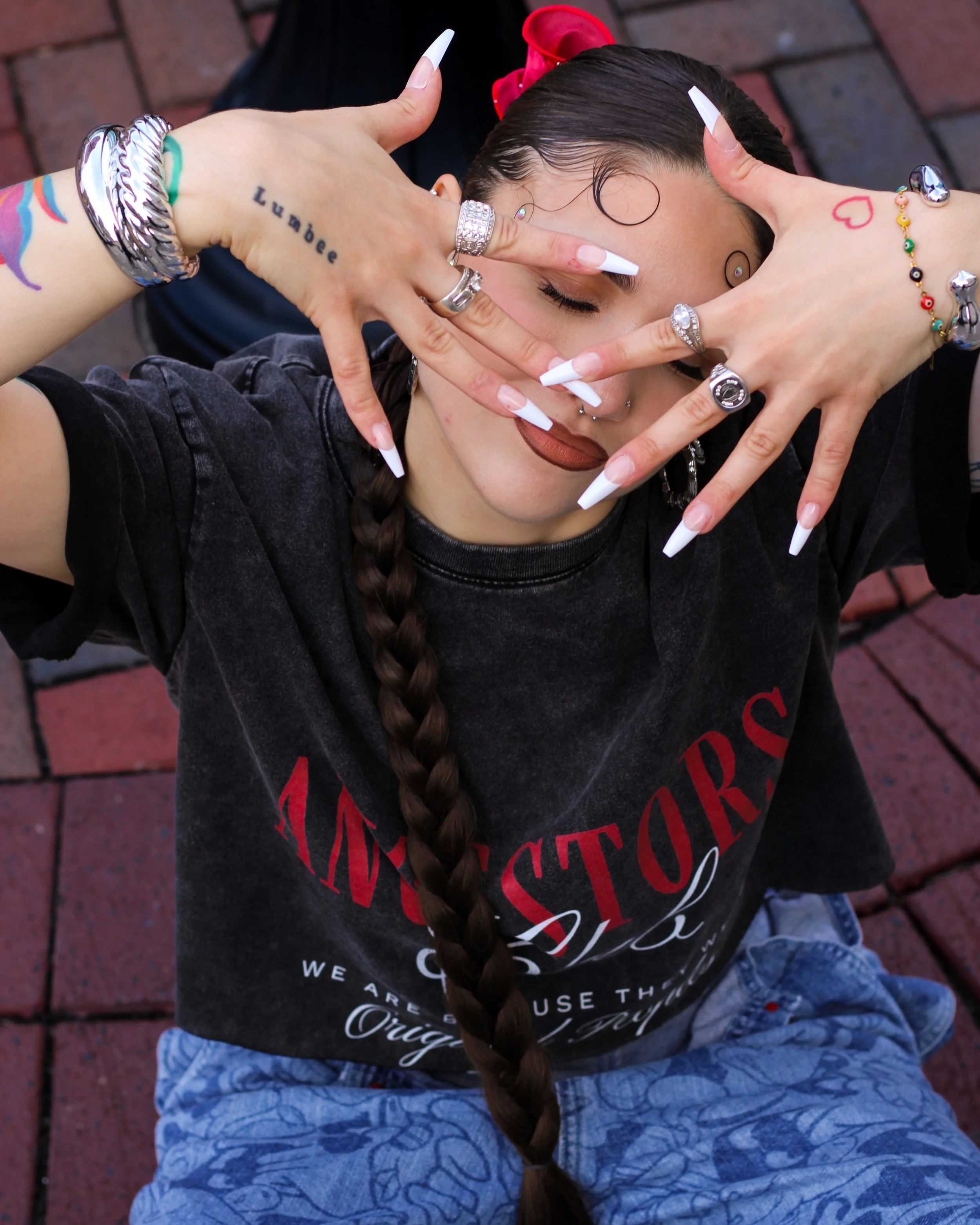 indigenous-streetwear-tshirt