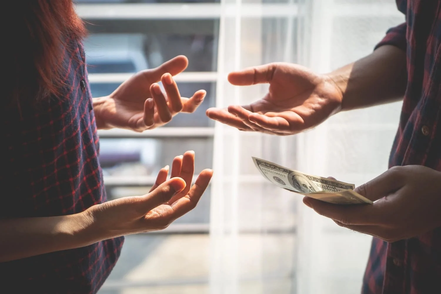 Lending Money to Loved Ones: Things to Consider