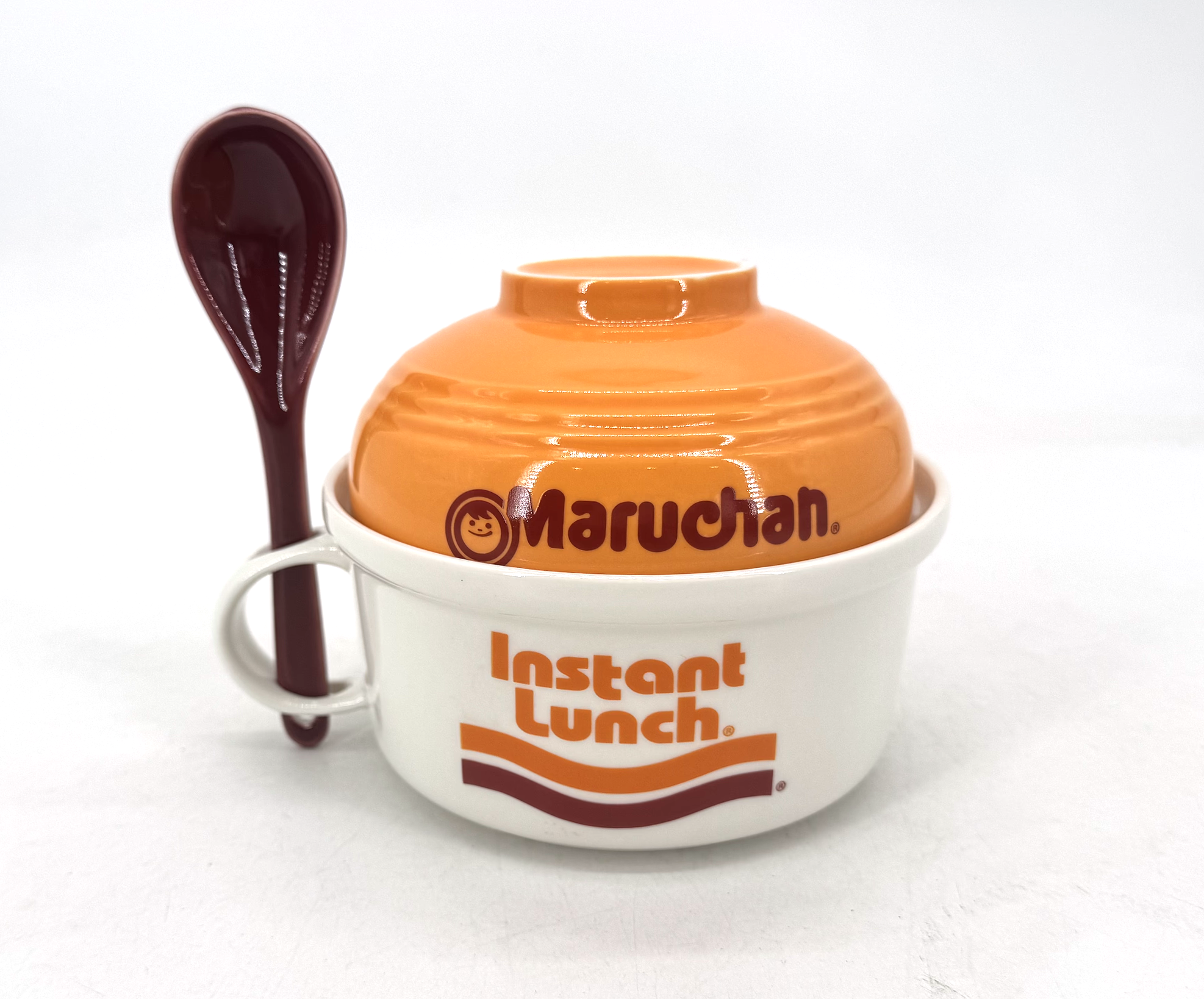P1760_ 24MUMA00170A-001 DOUBLE RAMEN DOUBLE JOY BOWL WITH LID AND SPOON2.png