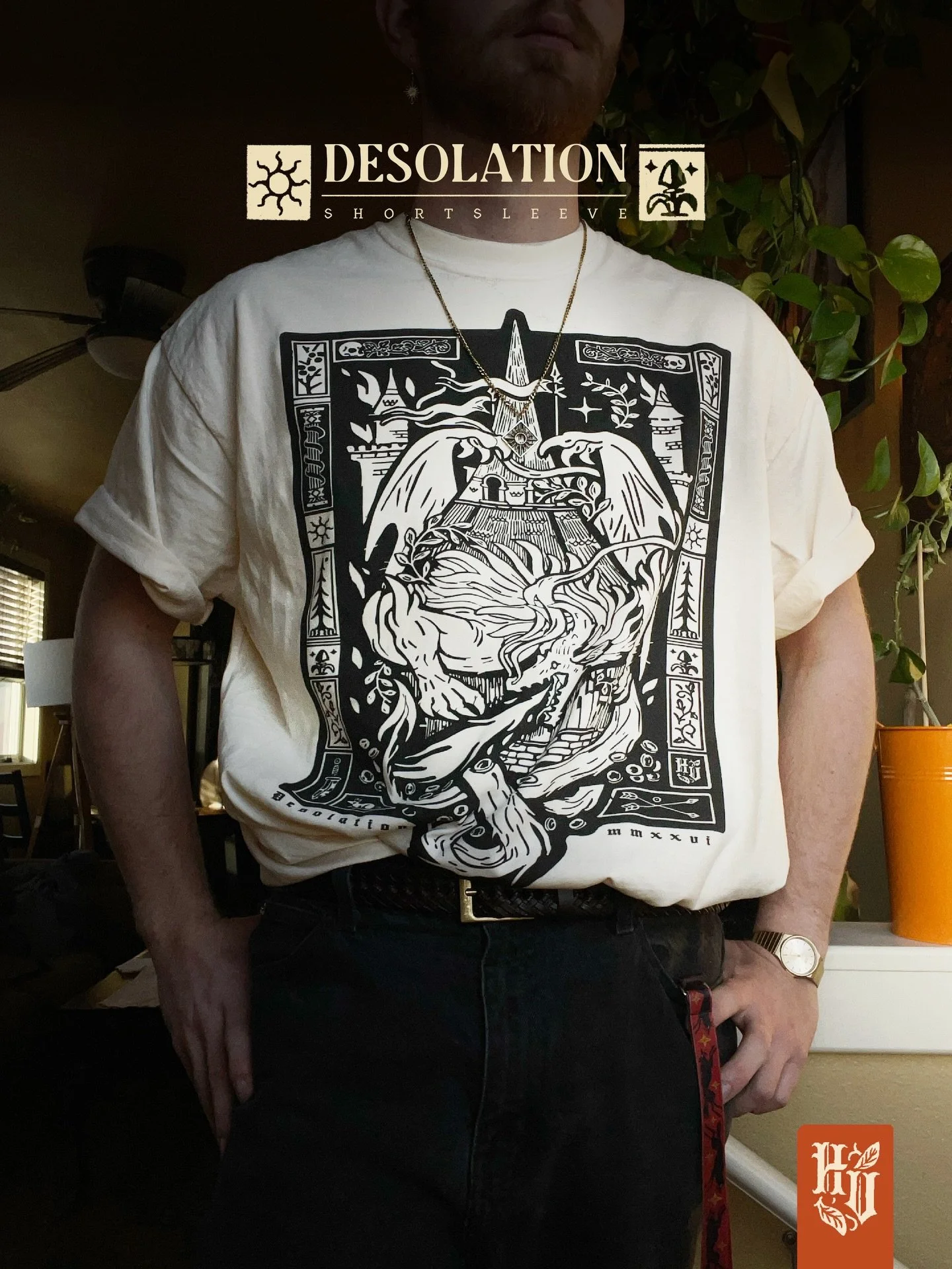 Desolation tees have been added to the store! There was a slight issue with sizing so these are squashed a little bit and they are being sold at a discount but they still look great :) 
-
#medievalfantasy #medievalart #fantasyart