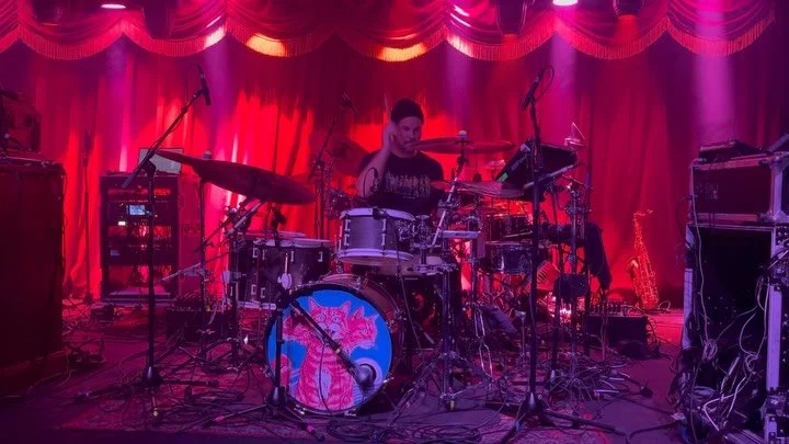 More fun with @octave_cat last night, this time at Brooklyn Bowl. The jams and jazzy grooves were once again stellar and uplifting.

&ldquo;Panopticon&rdquo; just keeps building. Hopefully your Sunday is as smooth as @charliepatierno is here 😎✌️

En