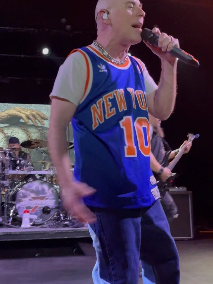 @officialjohnbush singing songs from his decade in Anthrax, backed by @category7band with Joey Vera on bass, in NYC? Yes, please. Bring it 😎

So cool to hear tracks that haven&rsquo;t been played live in years. There&rsquo;s always &ldquo;Room For O