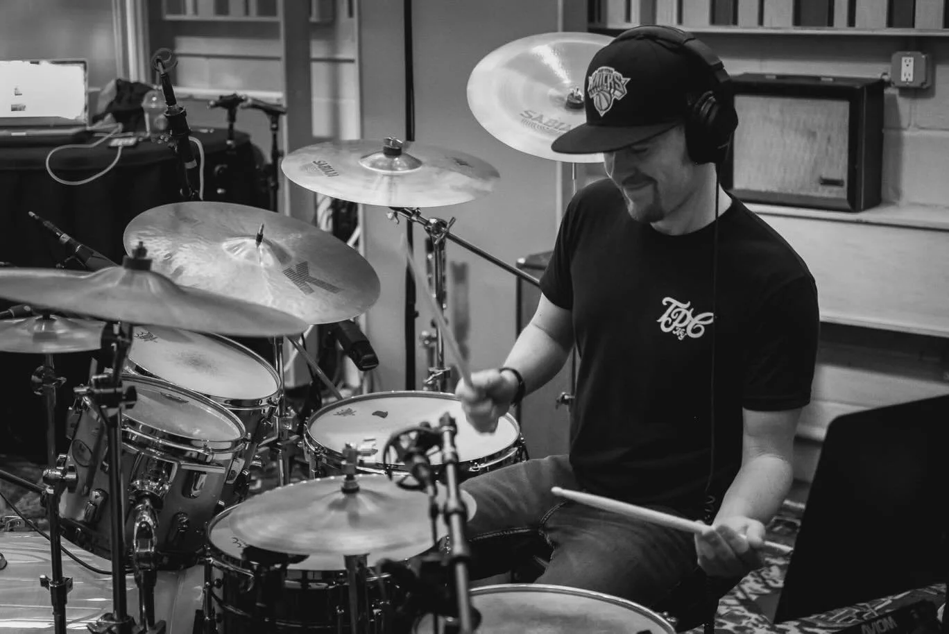 What an amazing time chatting with @kito.b_drums at the State Line Diner. Could&rsquo;ve easily talked for another two hours about music and life&hellip;

&ldquo;Kito Diet: Real Estate, Coffee, and Plenty of Drums&rdquo;

FiKus. Particle. PEAK. Check