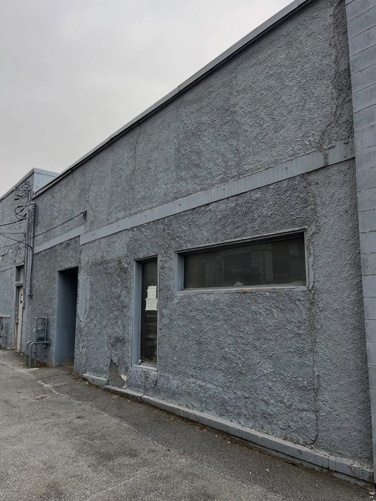 Pyramid Sound Studios. Many classic thrash albums were produced there by the legendary Alex Perialas. I visited the abandoned building on a recent trip to Ithaca&hellip;

&ldquo;Whispers of Thrash in the Wind&rdquo;

This was no sentimental adventure