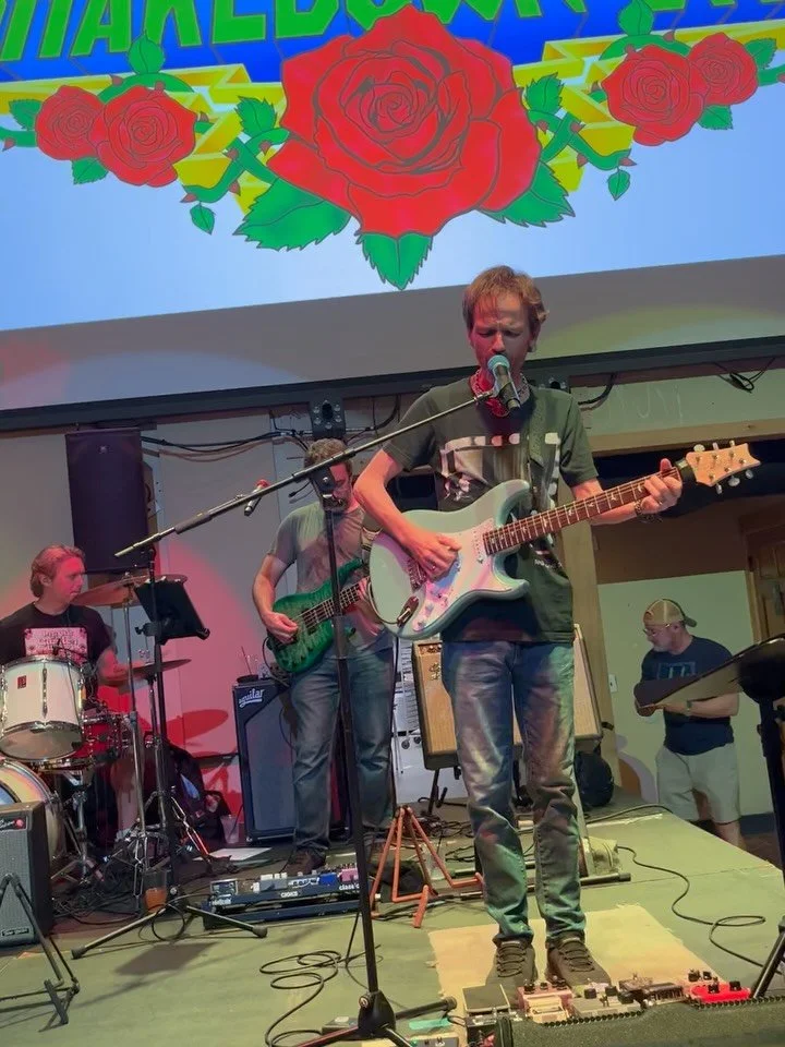 @shakedownciti crushed Wednesday night @thehomesteadnj. Impressive outfit with a quality take on the Dead songbook.

Don&rsquo;t hear &ldquo;Liberty&rdquo; as often as I&rsquo;d like. It was a diverse setlist, but still so familiar to all the smiling