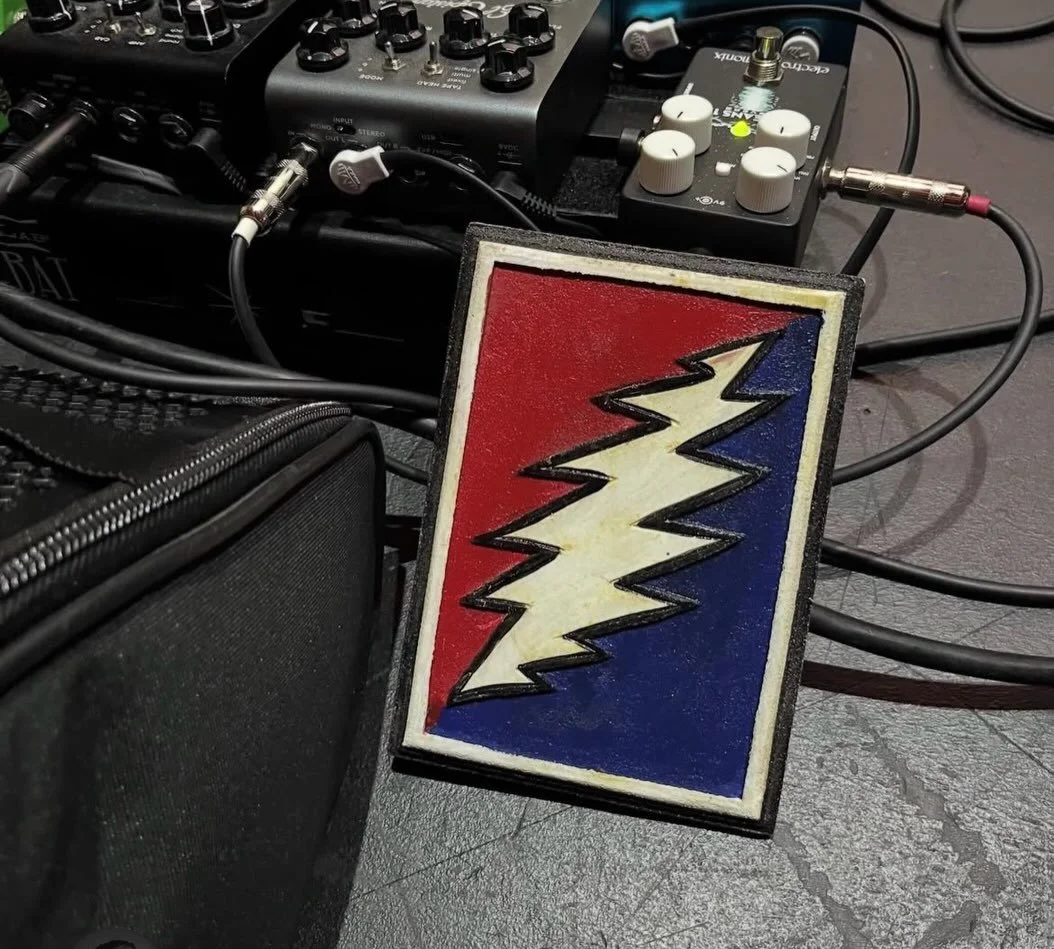 Been loving all the Grateful Dead tribute bands I&rsquo;ve seen in the last nine months. Ongoing learning through music and people is the way&hellip;

&ldquo;Dead Education in Grateful Community&rdquo;

Six stellar outfits. Familiar faces in differen